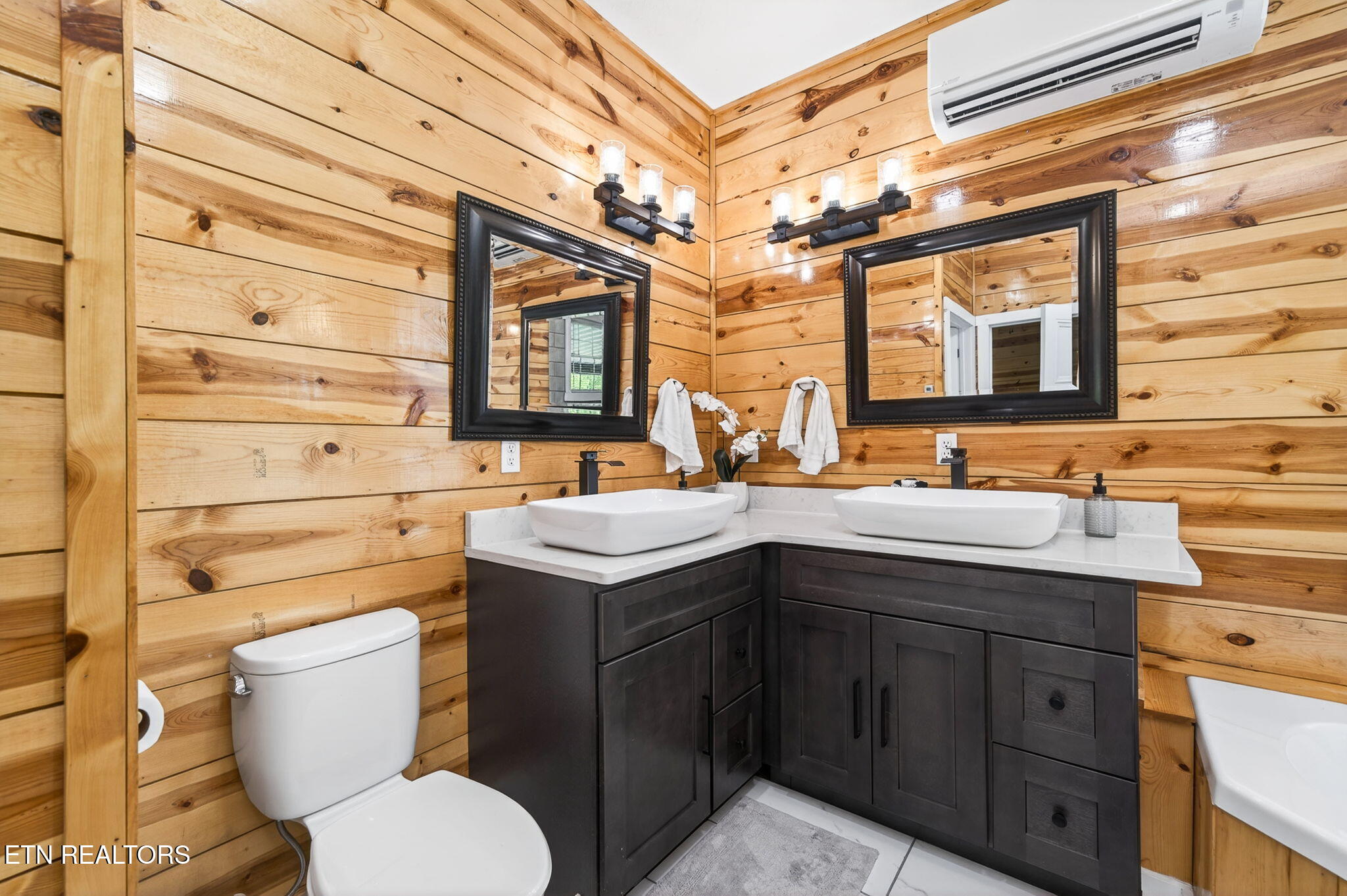 5218 Turney Groce Road Byrdstown TN 38549