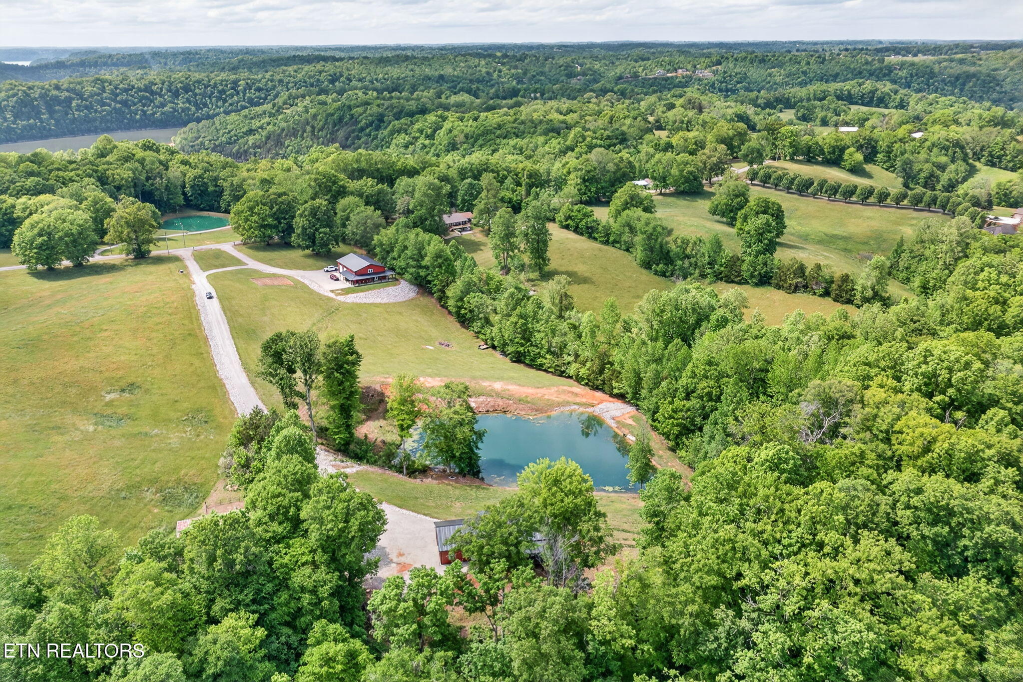 5218 Turney Groce Road Byrdstown TN 38549