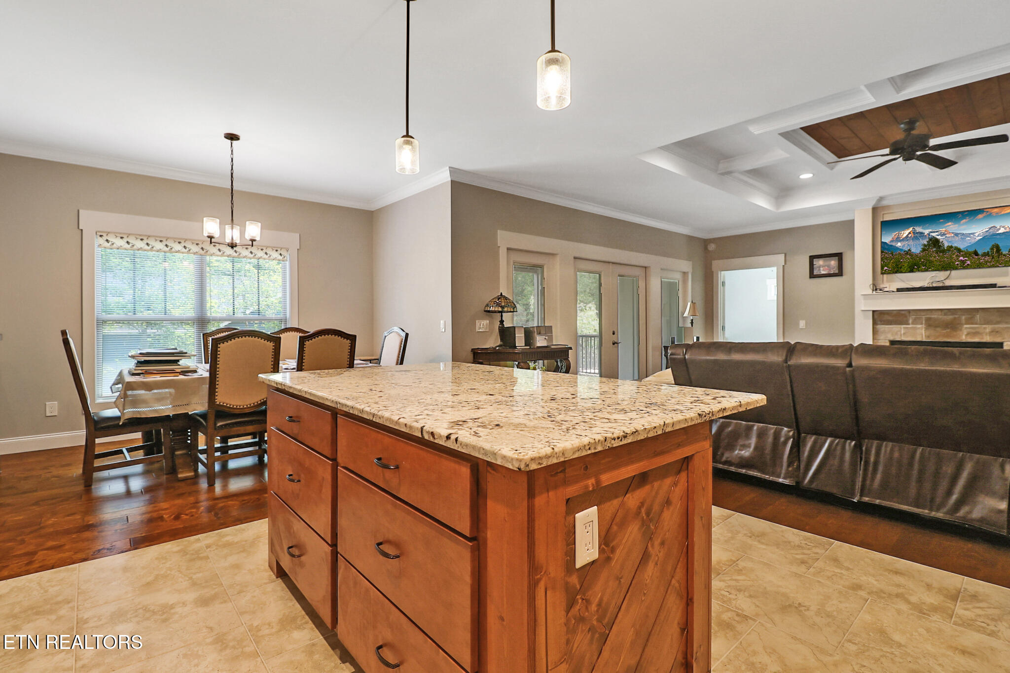 142 Forest View Drive Crossville TN 38558