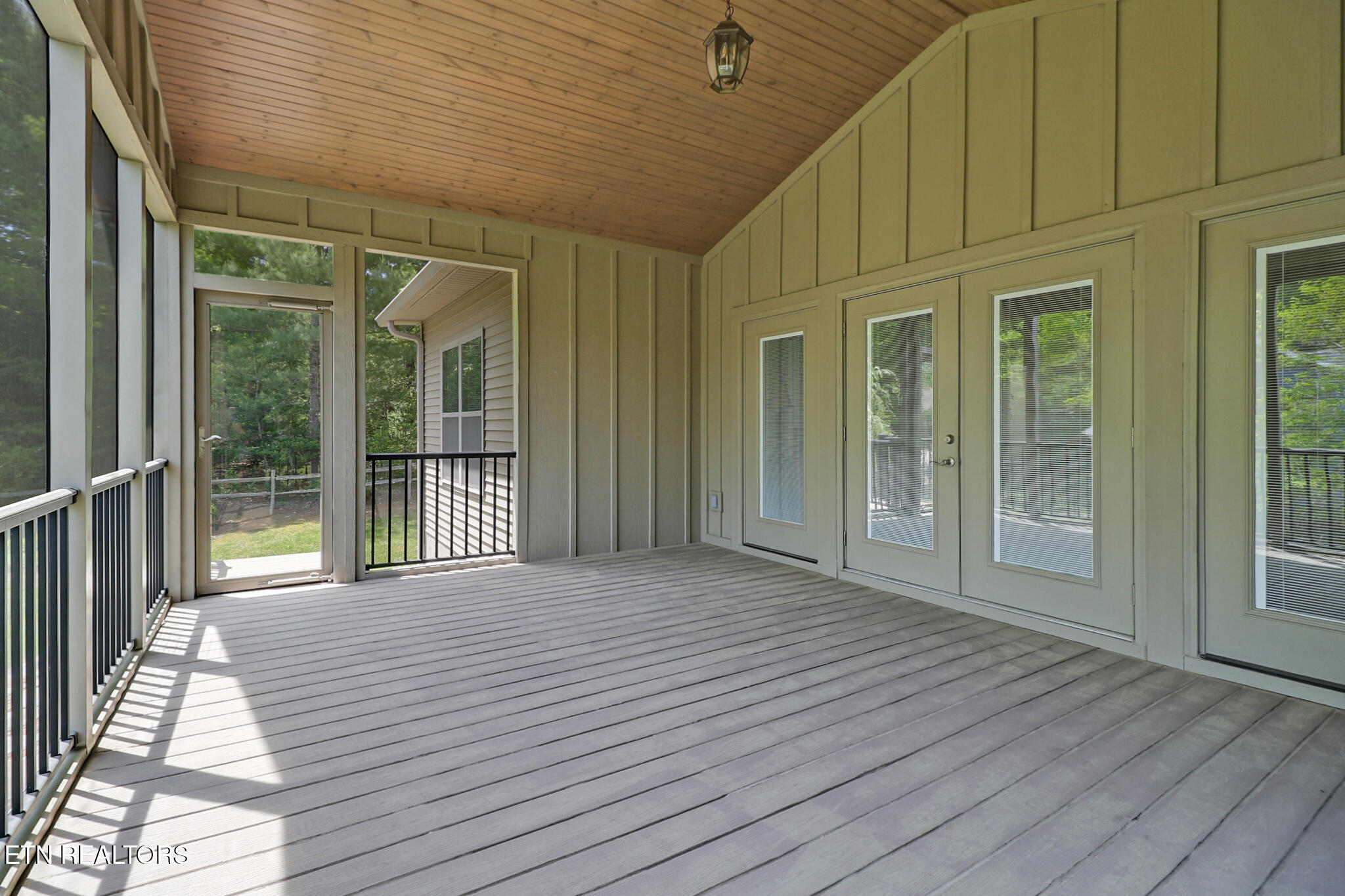 142 Forest View Drive Crossville TN 38558