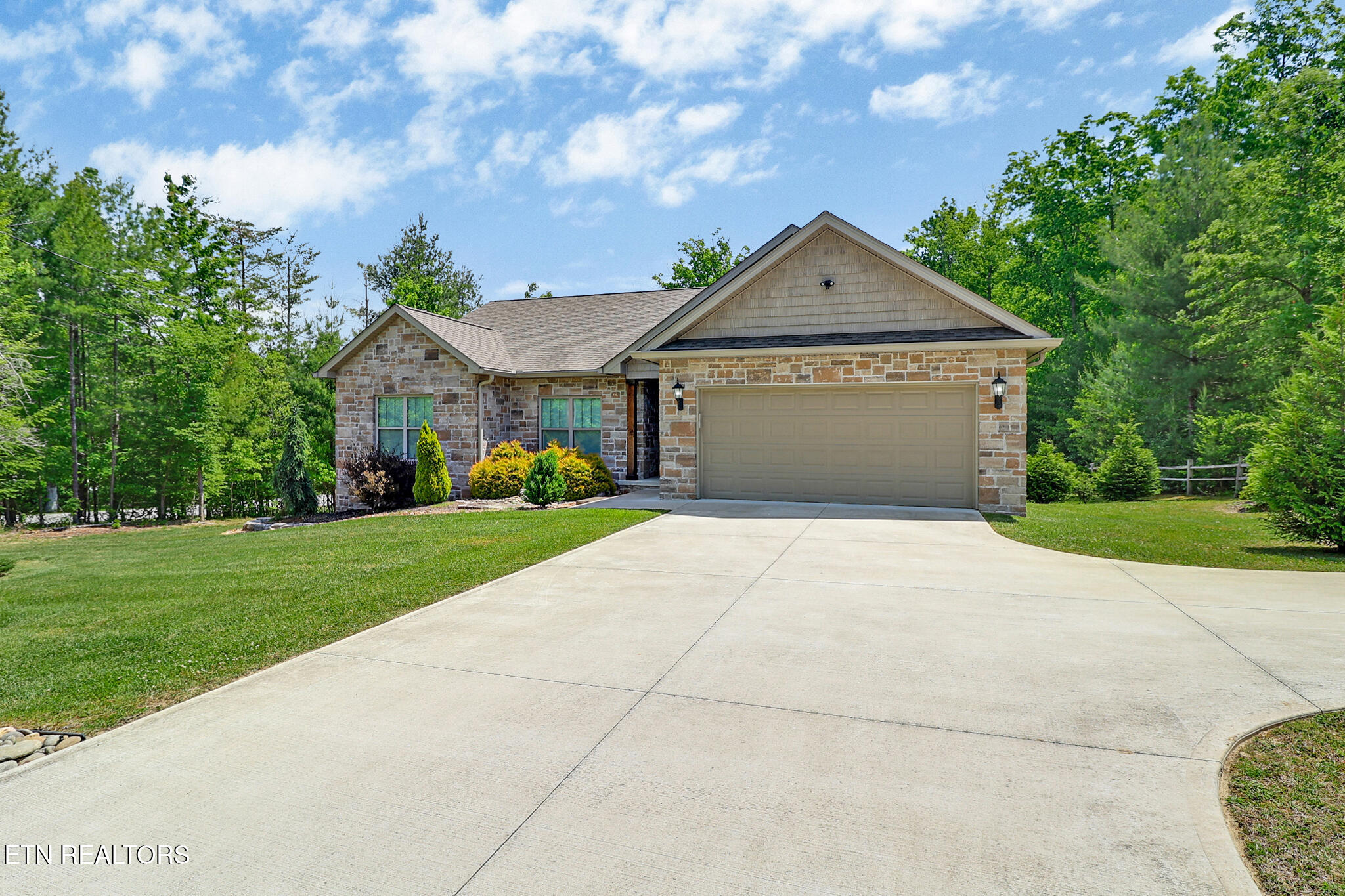 142 Forest View Drive Crossville TN 38558