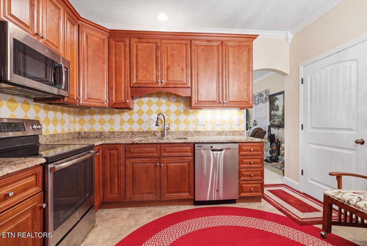 1501 John Sparks Drive Friendsville TN 37737