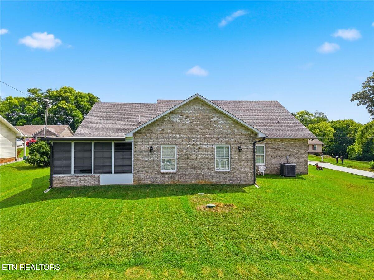 1501 John Sparks Drive Friendsville TN 37737