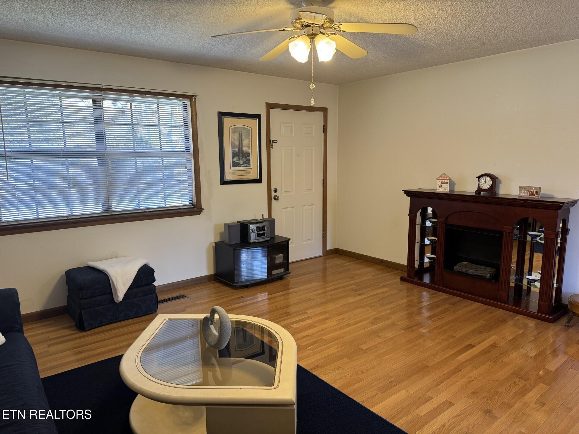 96 County Garage Road Crossville TN 38555