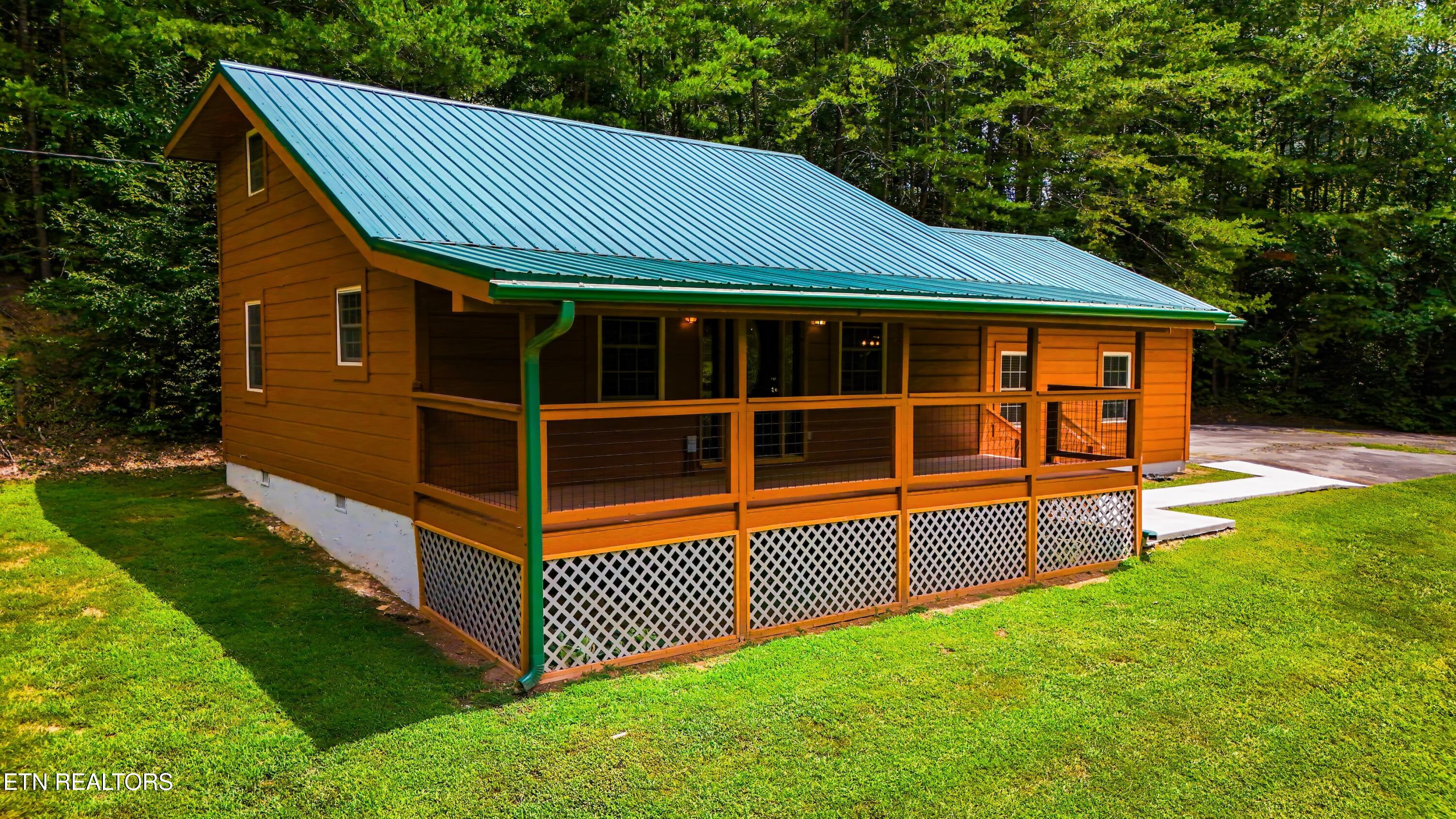 515 Smelcer Drive Pigeon Forge TN 37863