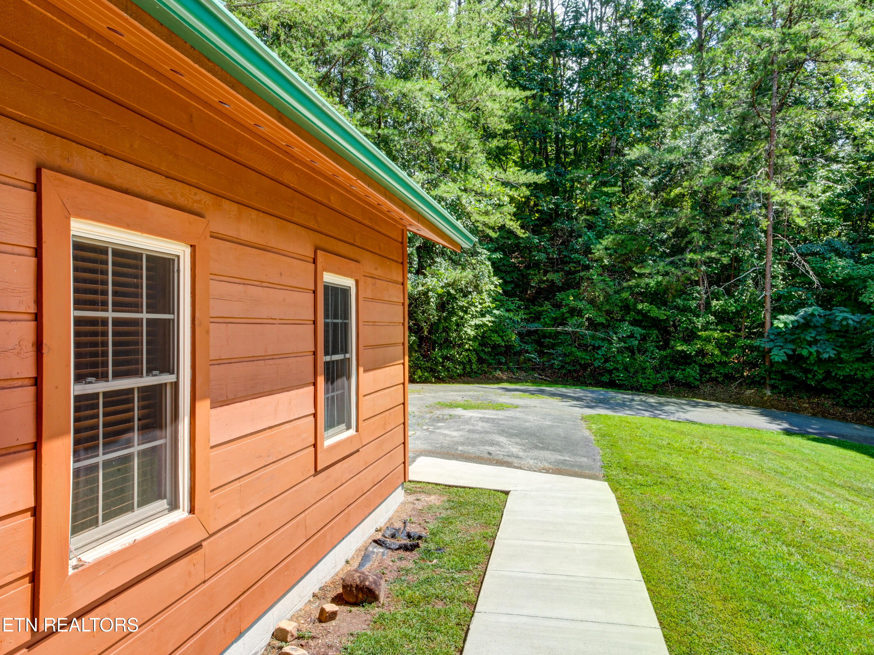 515 Smelcer Drive Pigeon Forge TN 37863