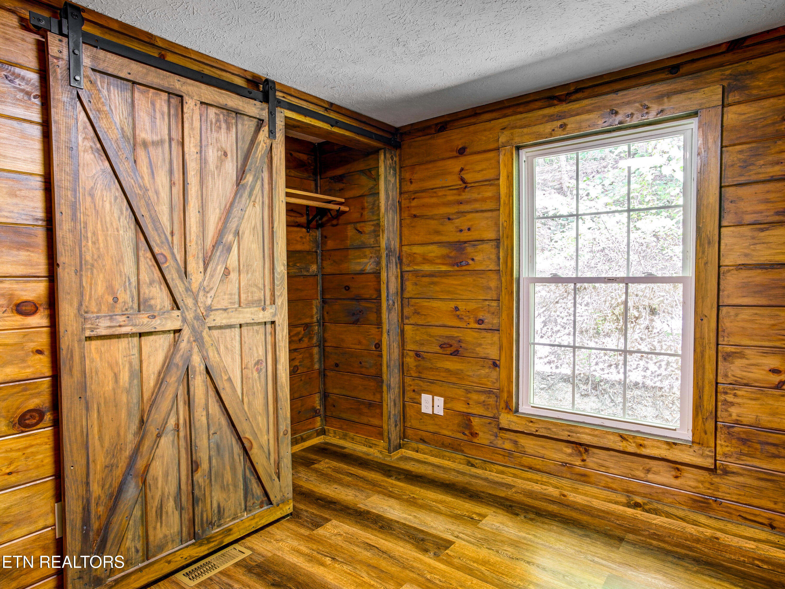 515 Smelcer Drive Pigeon Forge TN 37863