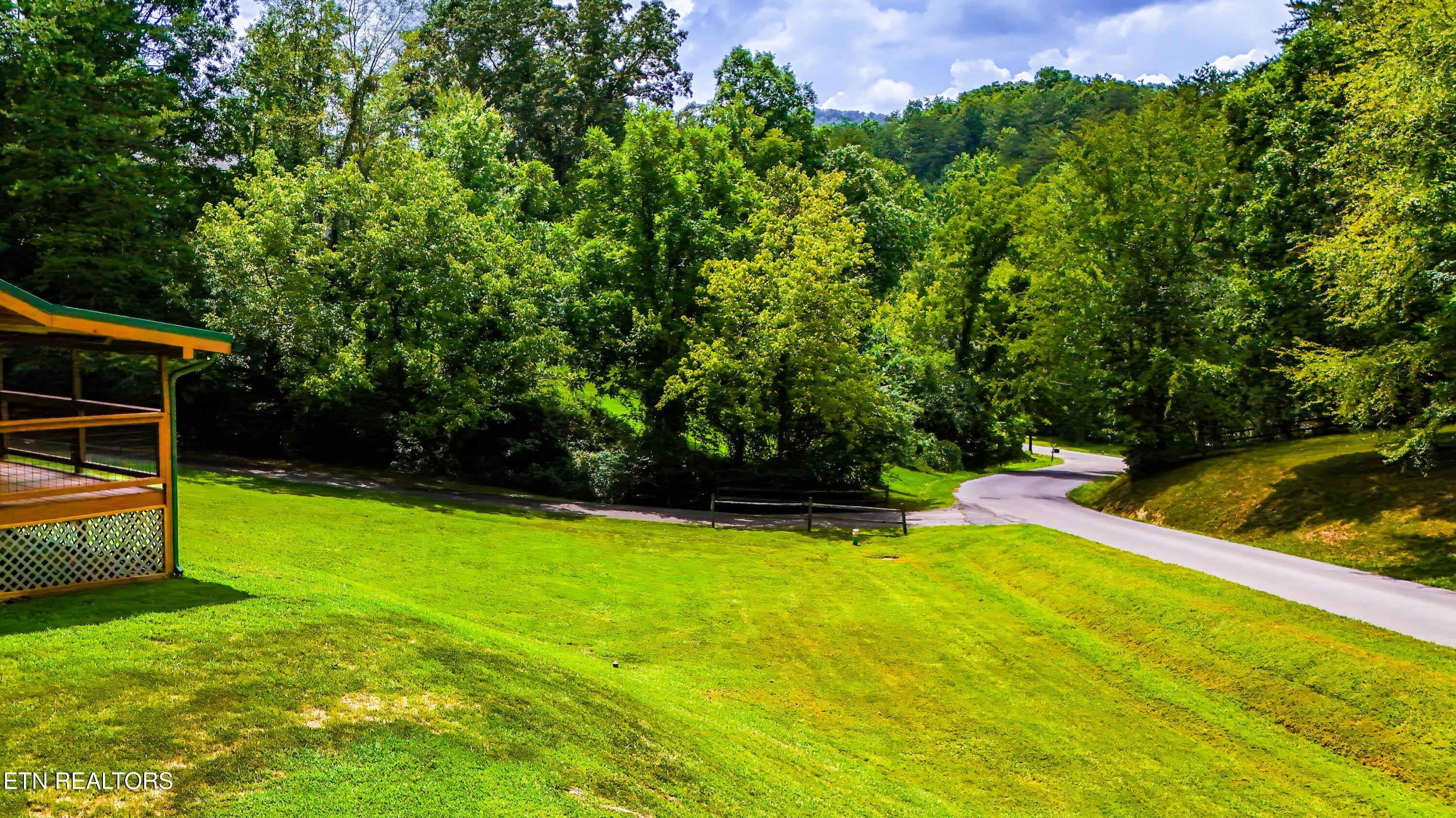 515 Smelcer Drive Pigeon Forge TN 37863