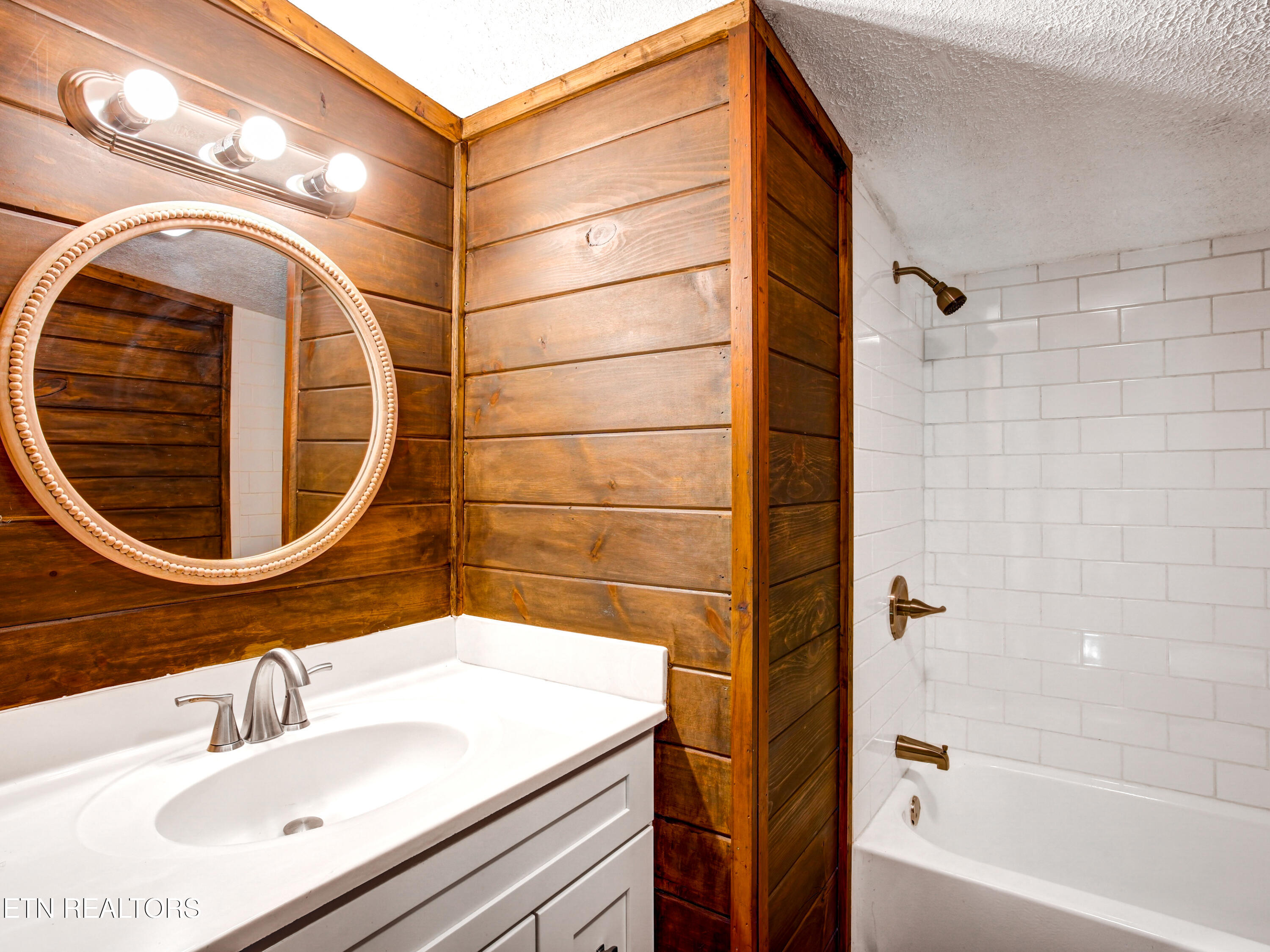 515 Smelcer Drive Pigeon Forge TN 37863