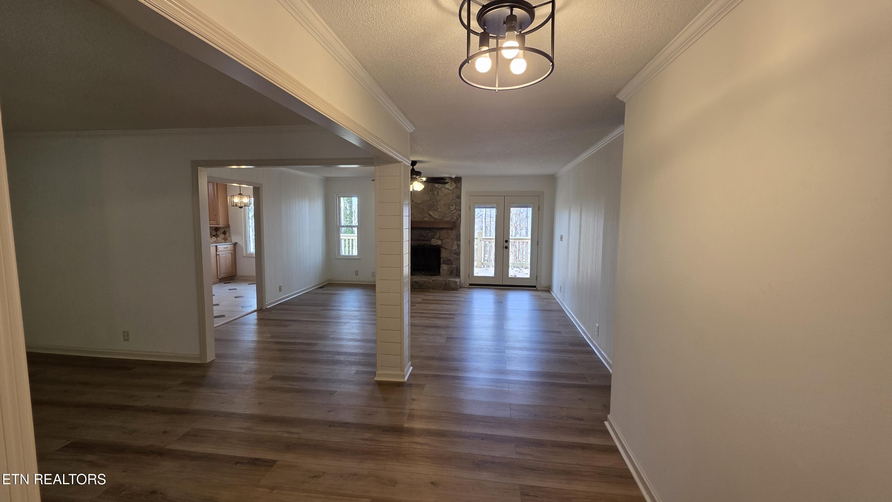 1135 W West Outer Drive Oak Ridge TN 37830