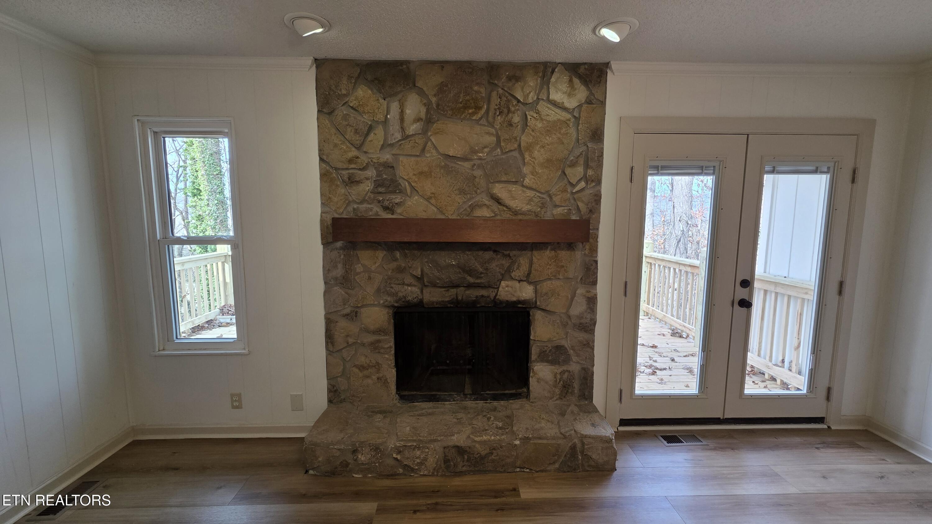 1135 W West Outer Drive Oak Ridge TN 37830