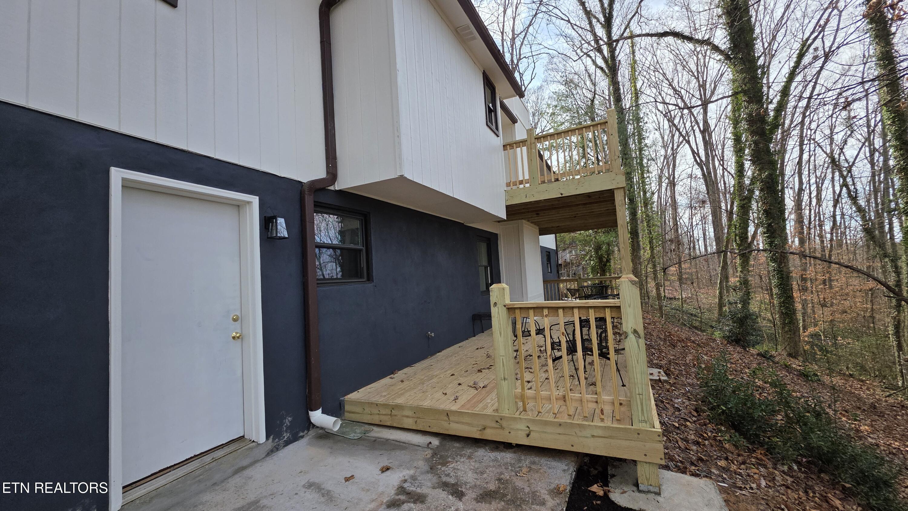 1135 W West Outer Drive Oak Ridge TN 37830