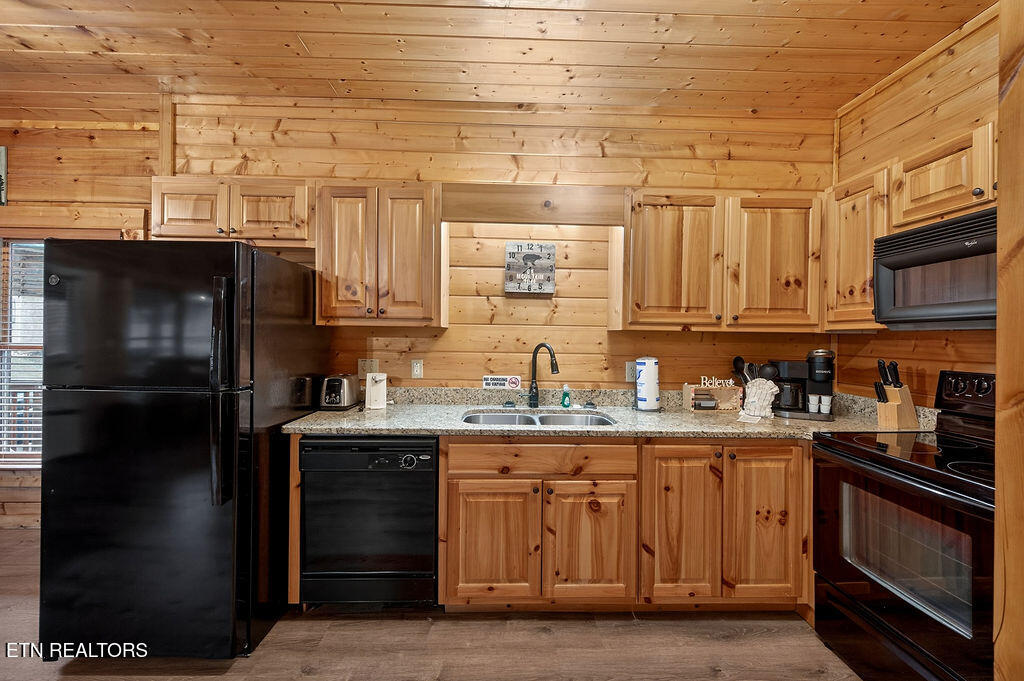 645 Chickasaw Gap Way Pigeon Forge TN 37863