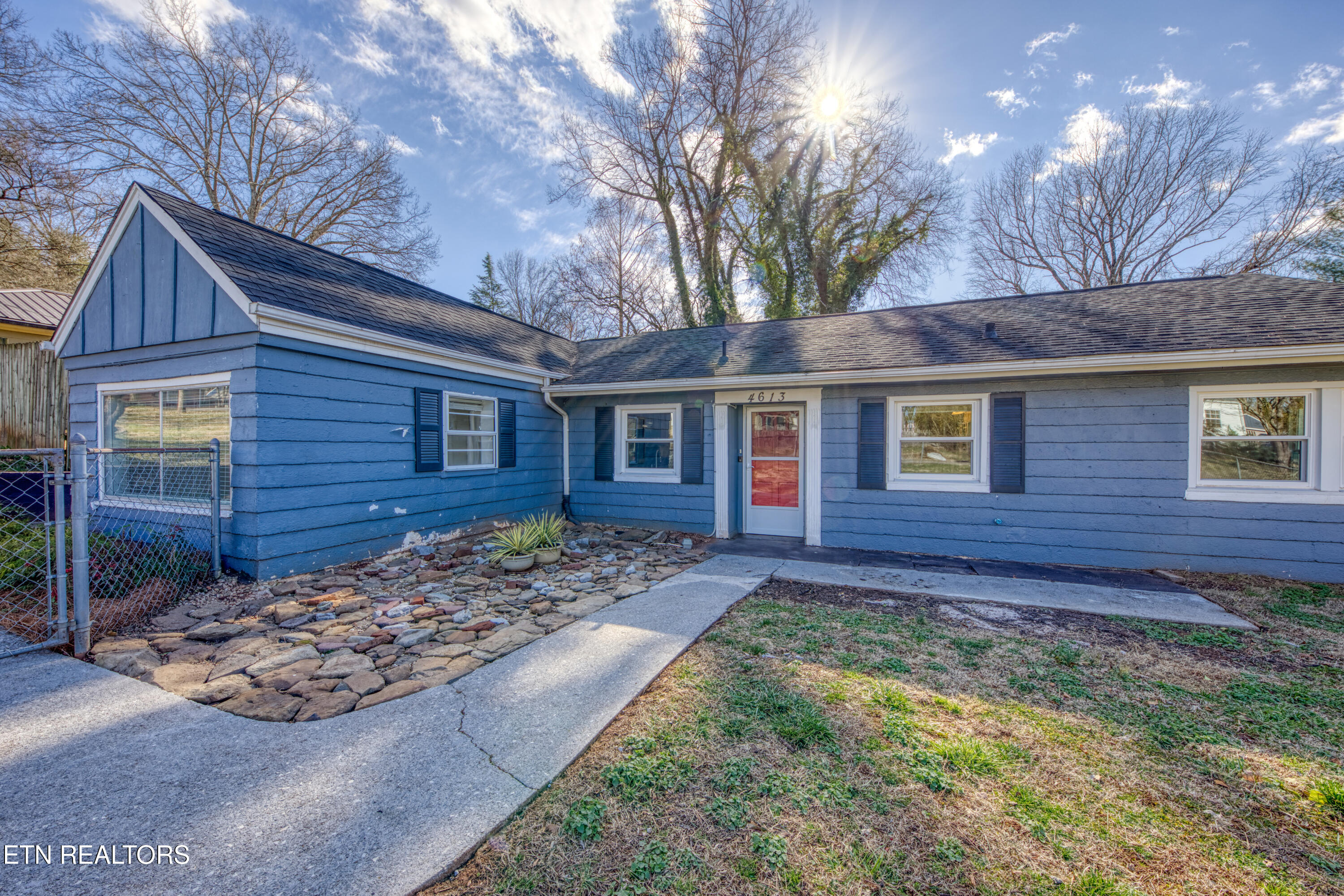 4613 Bob White Road Knoxville TN 37920