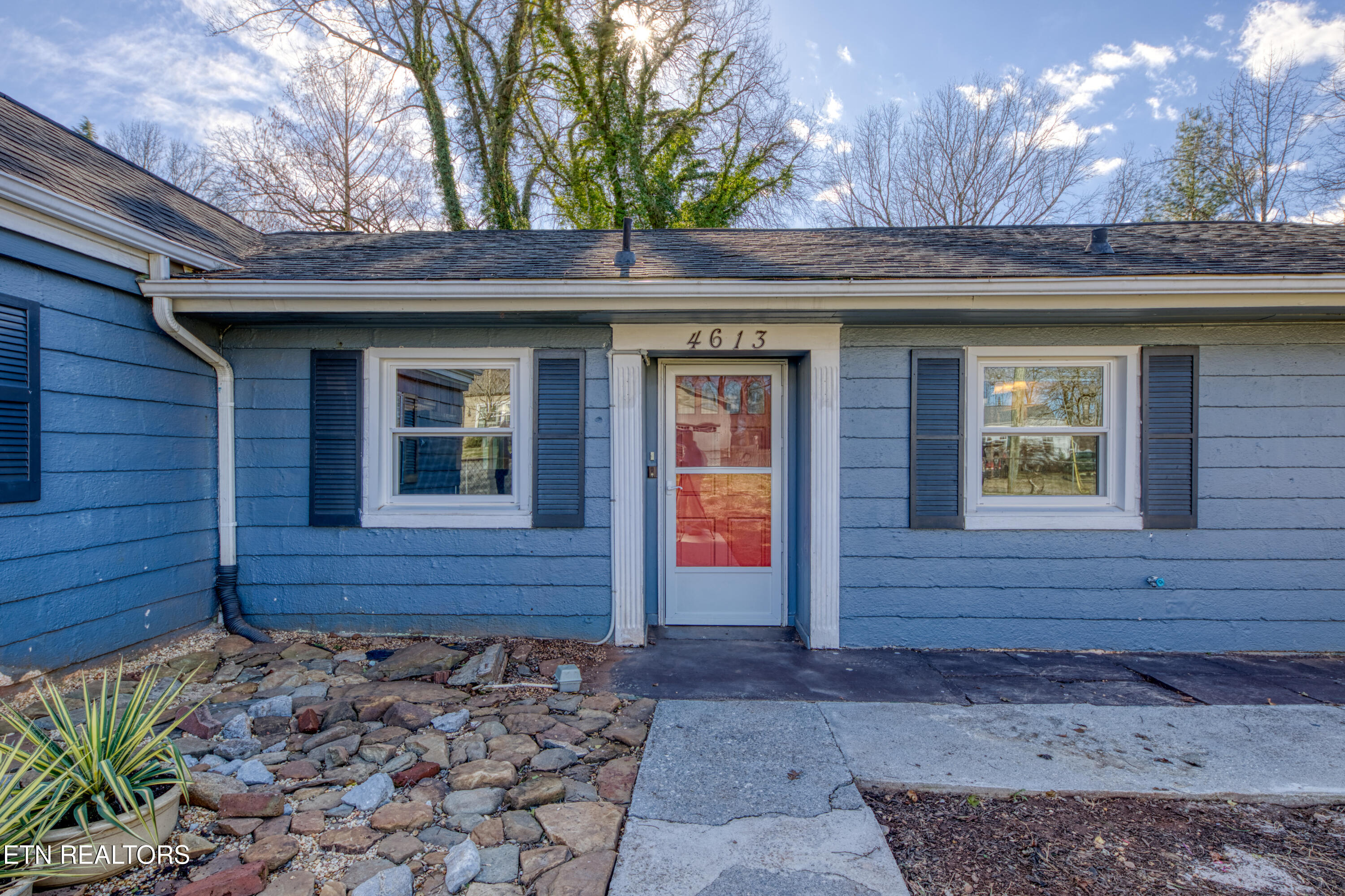 4613 Bob White Road Knoxville TN 37920