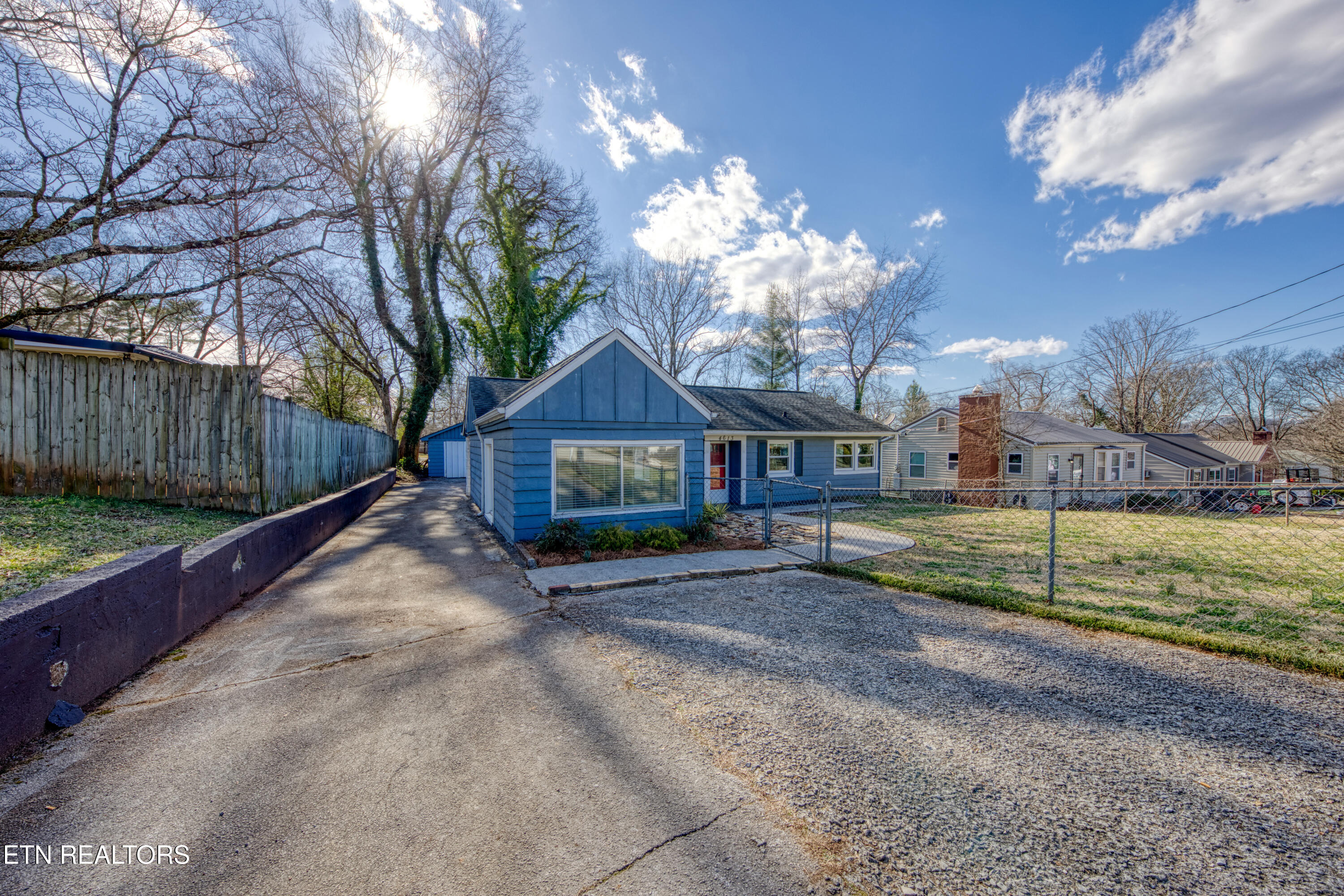 4613 Bob White Road Knoxville TN 37920