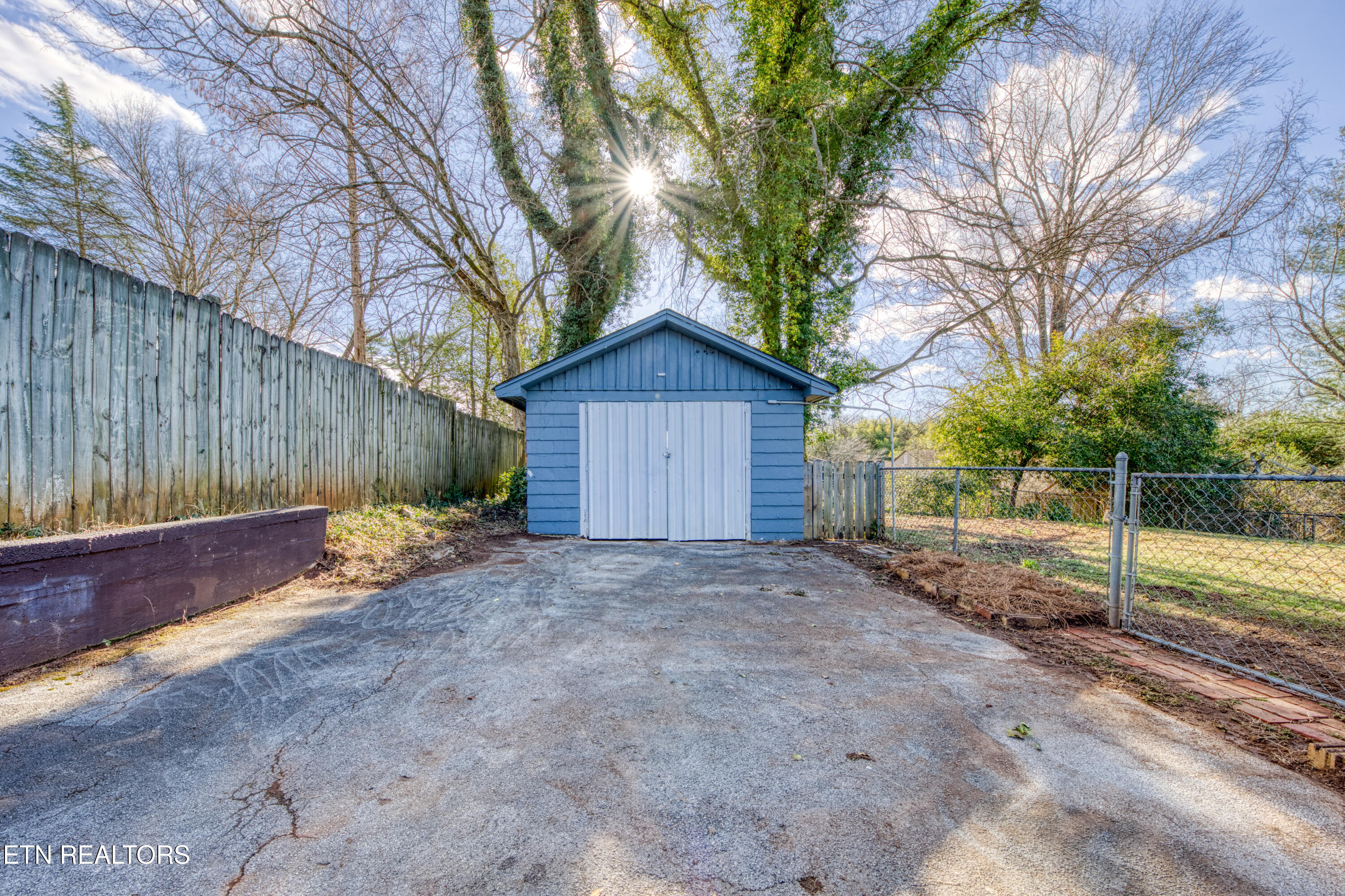 4613 Bob White Road Knoxville TN 37920