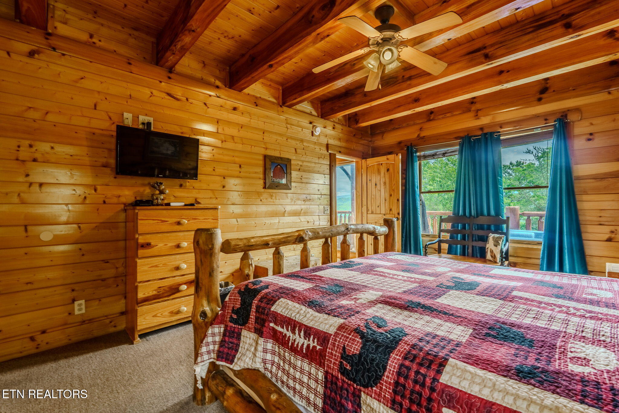 2724 Cats Paw Lane Sevierville TN 37862
