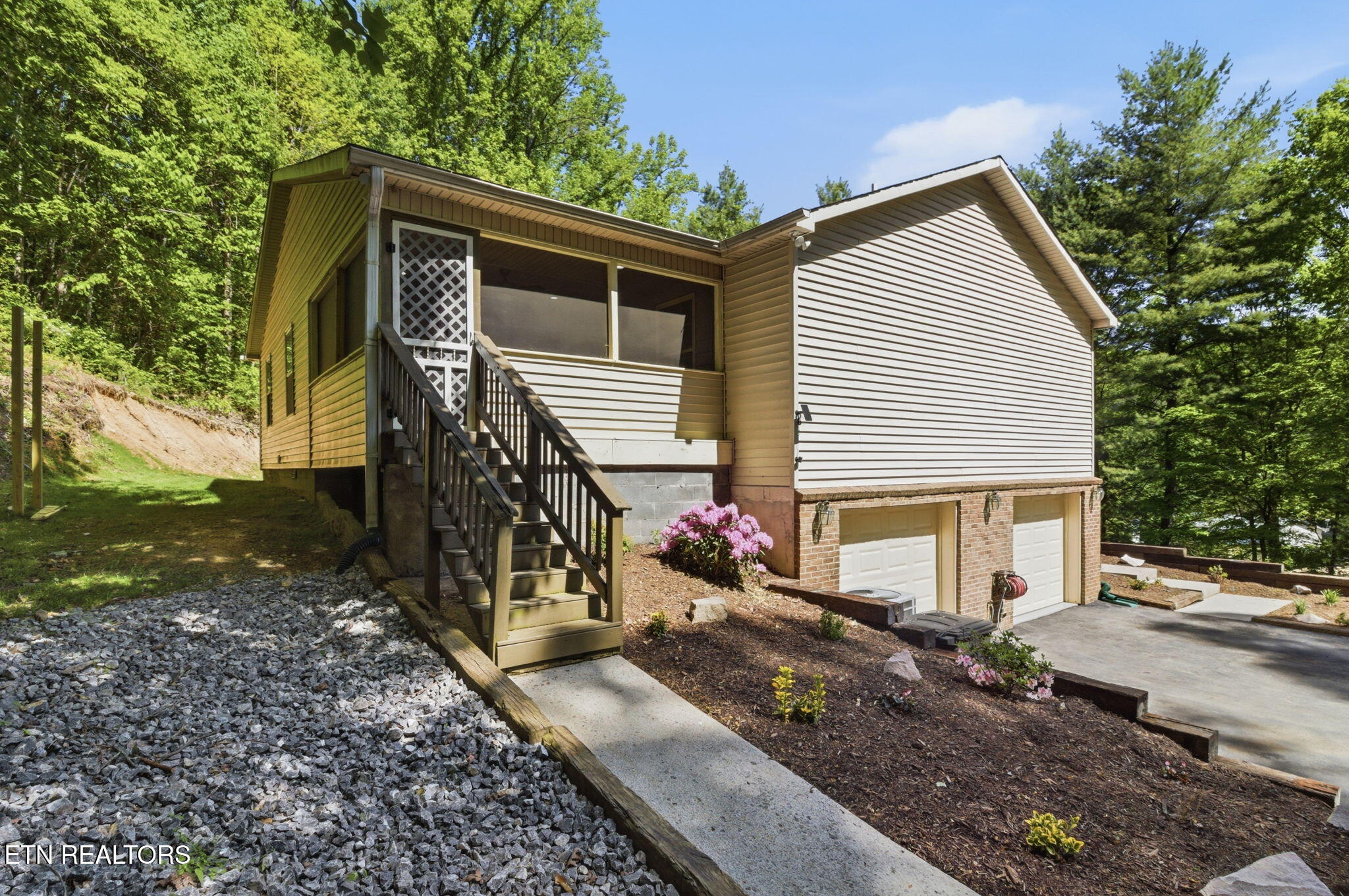 8605 Parker Drive Corryton TN 37721