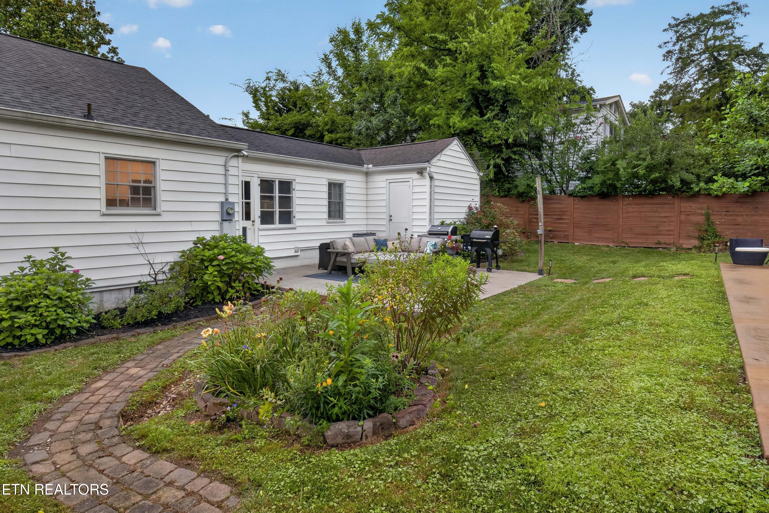 5104 Kesterwood Drive Knoxville TN 37918