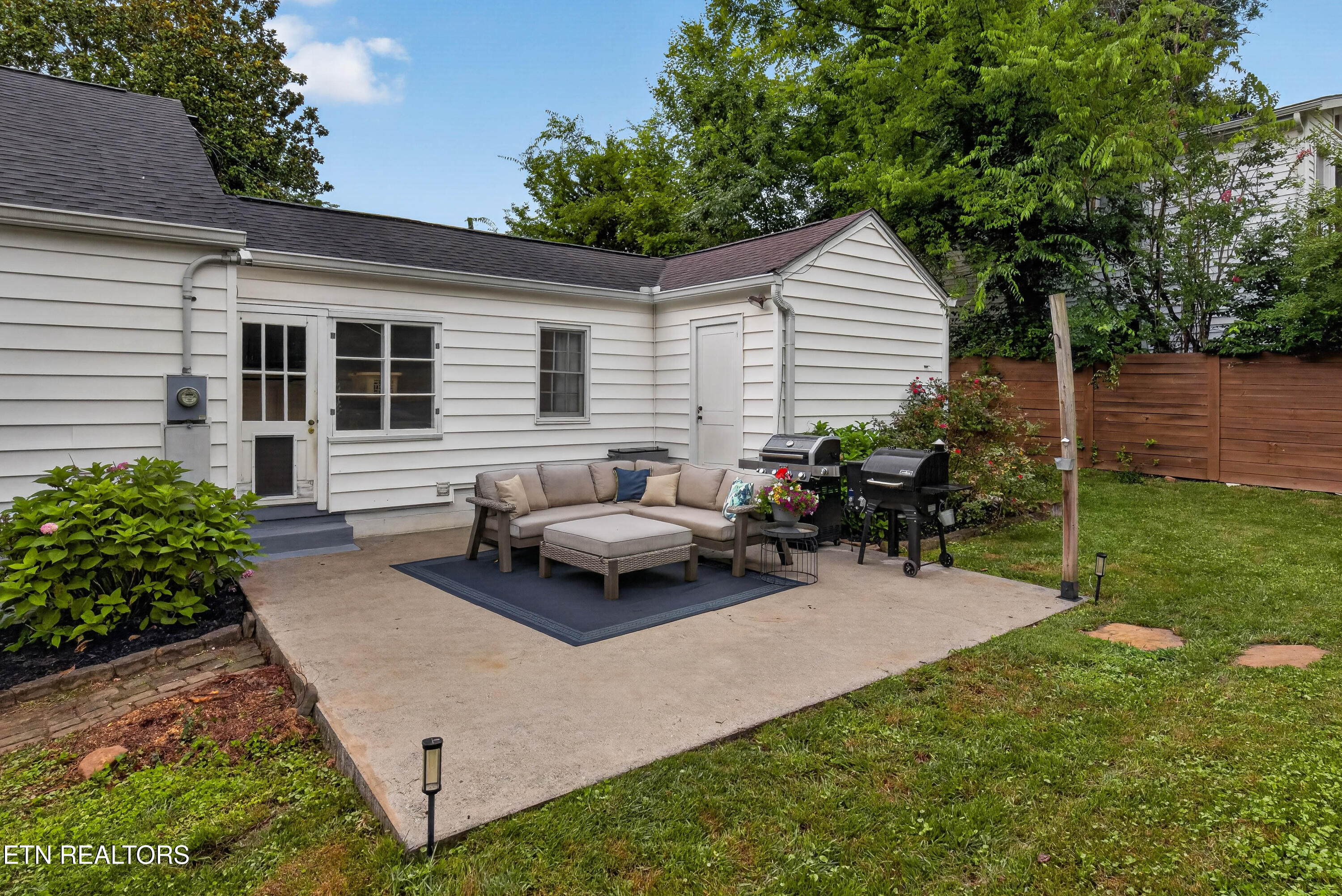 5104 Kesterwood Drive Knoxville TN 37918