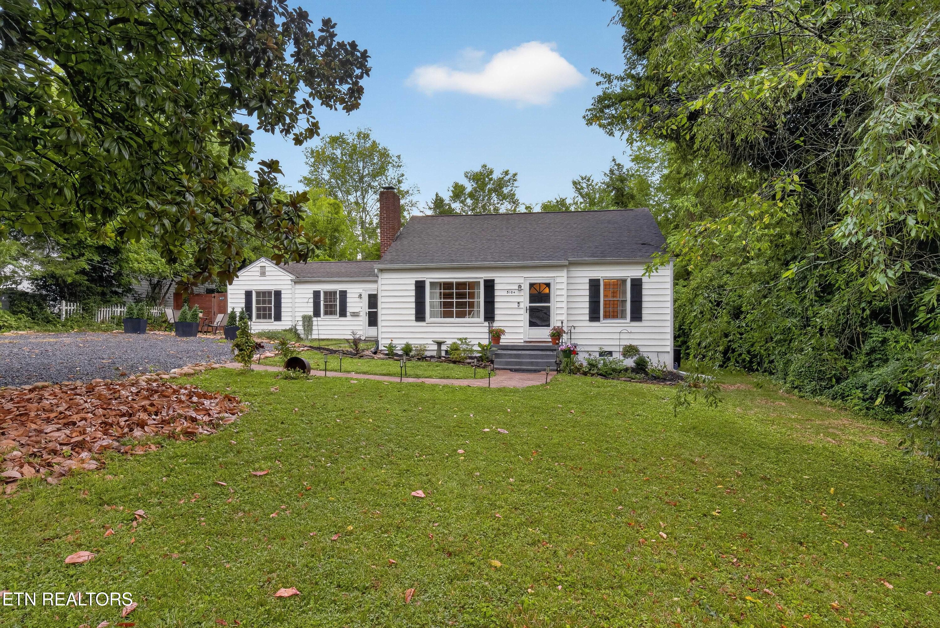 5104 Kesterwood Drive Knoxville TN 37918