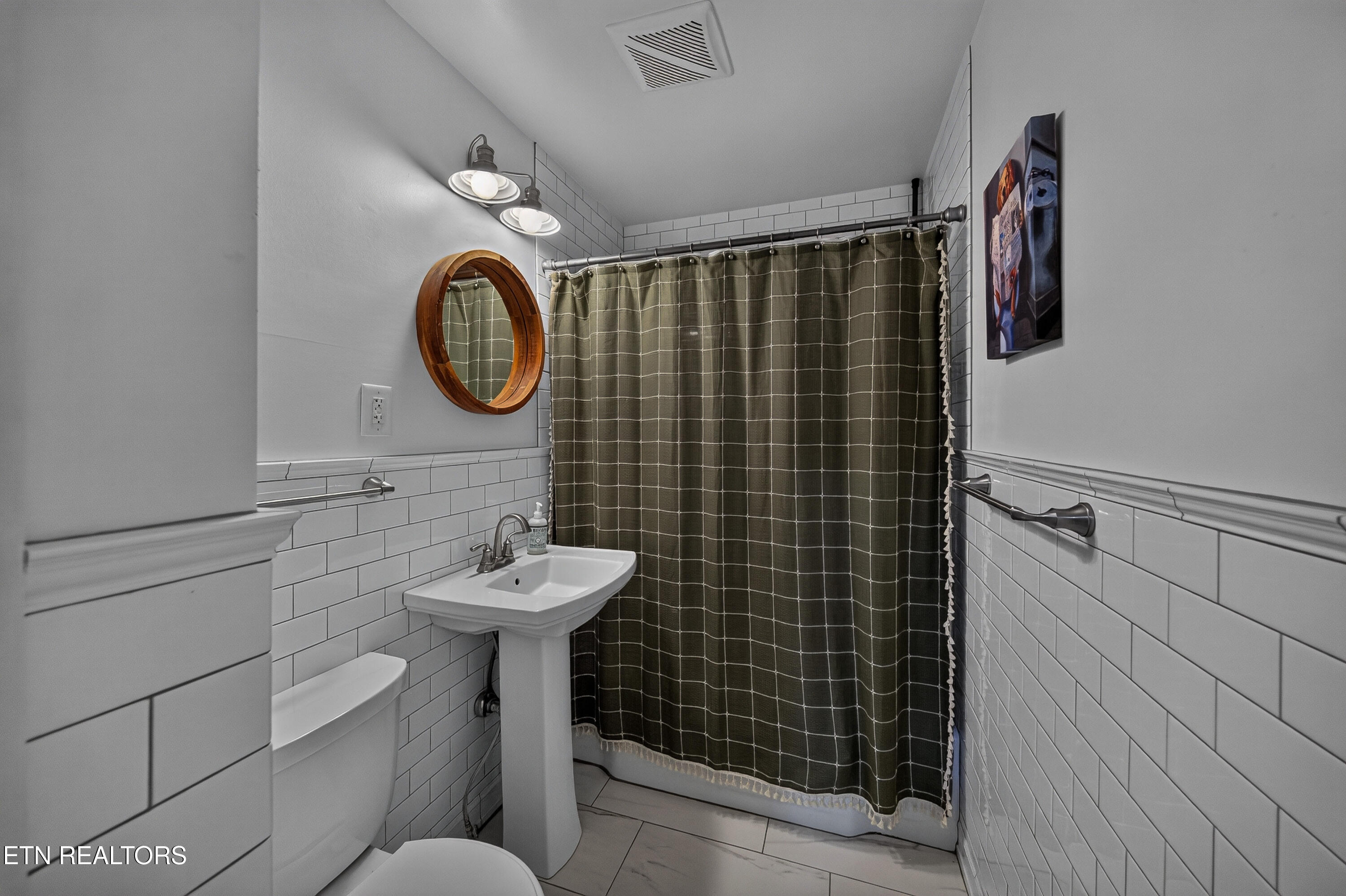 5104 Kesterwood Drive Knoxville TN 37918