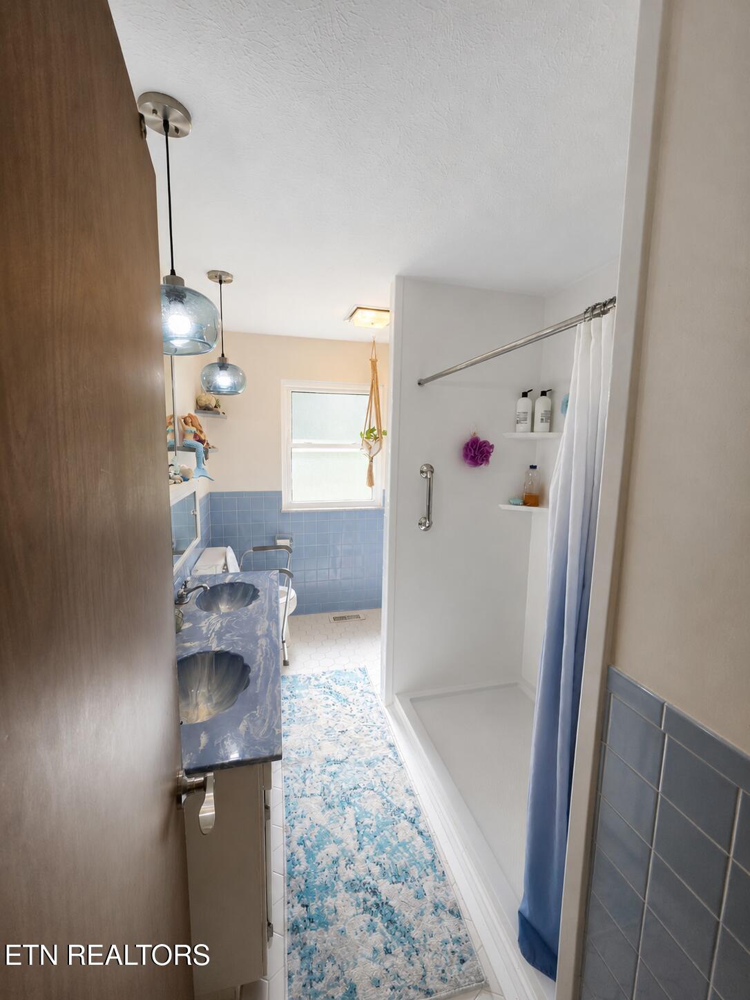 142 Dover Avenue Harrogate TN 37752