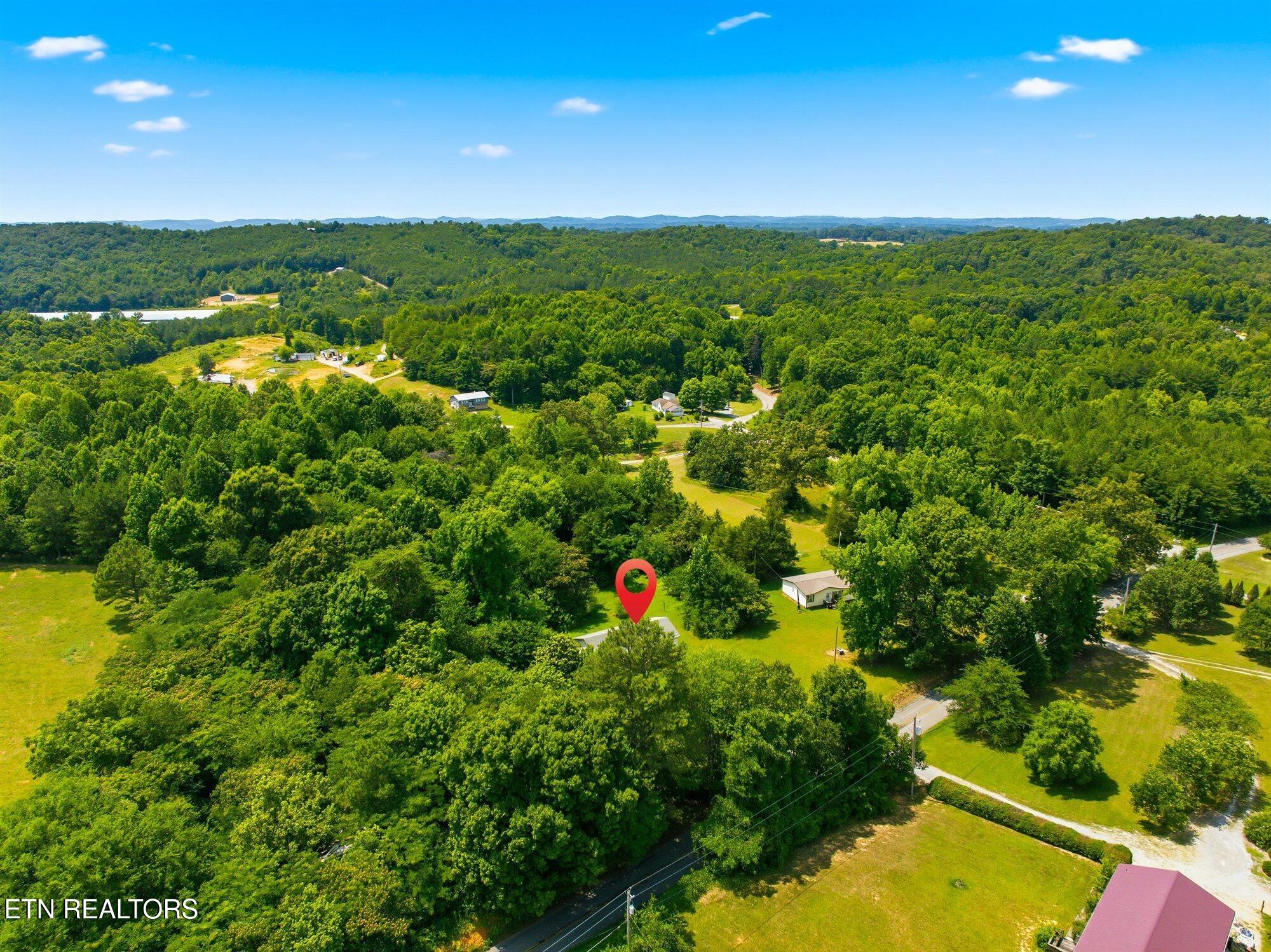 318 County Road 801 Etowah TN 37331