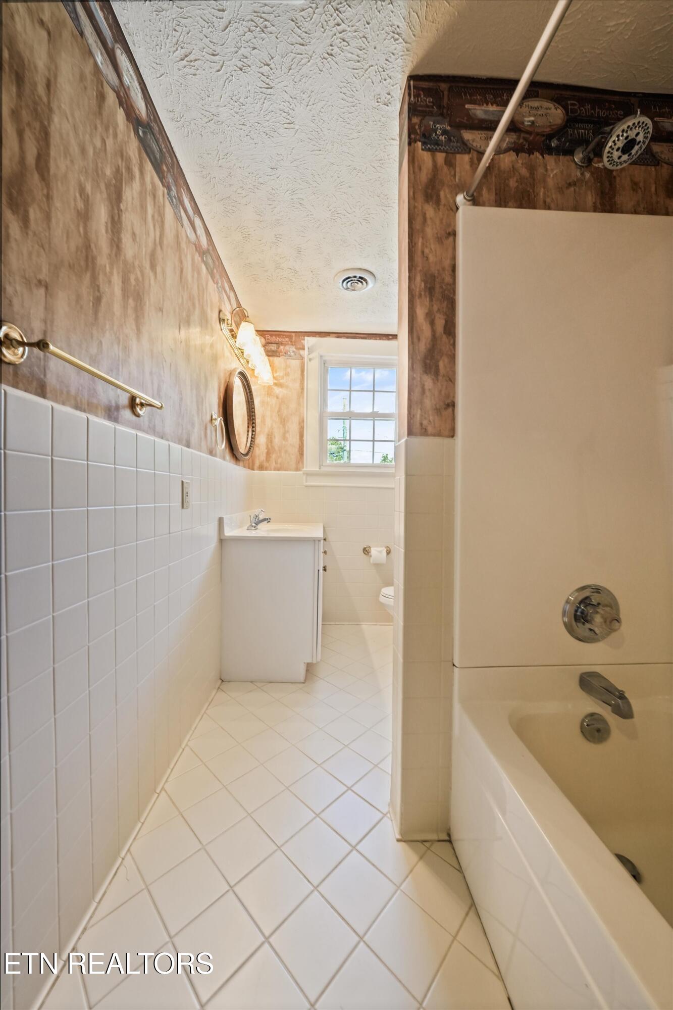 205 Adair Drive Knoxville TN 37918