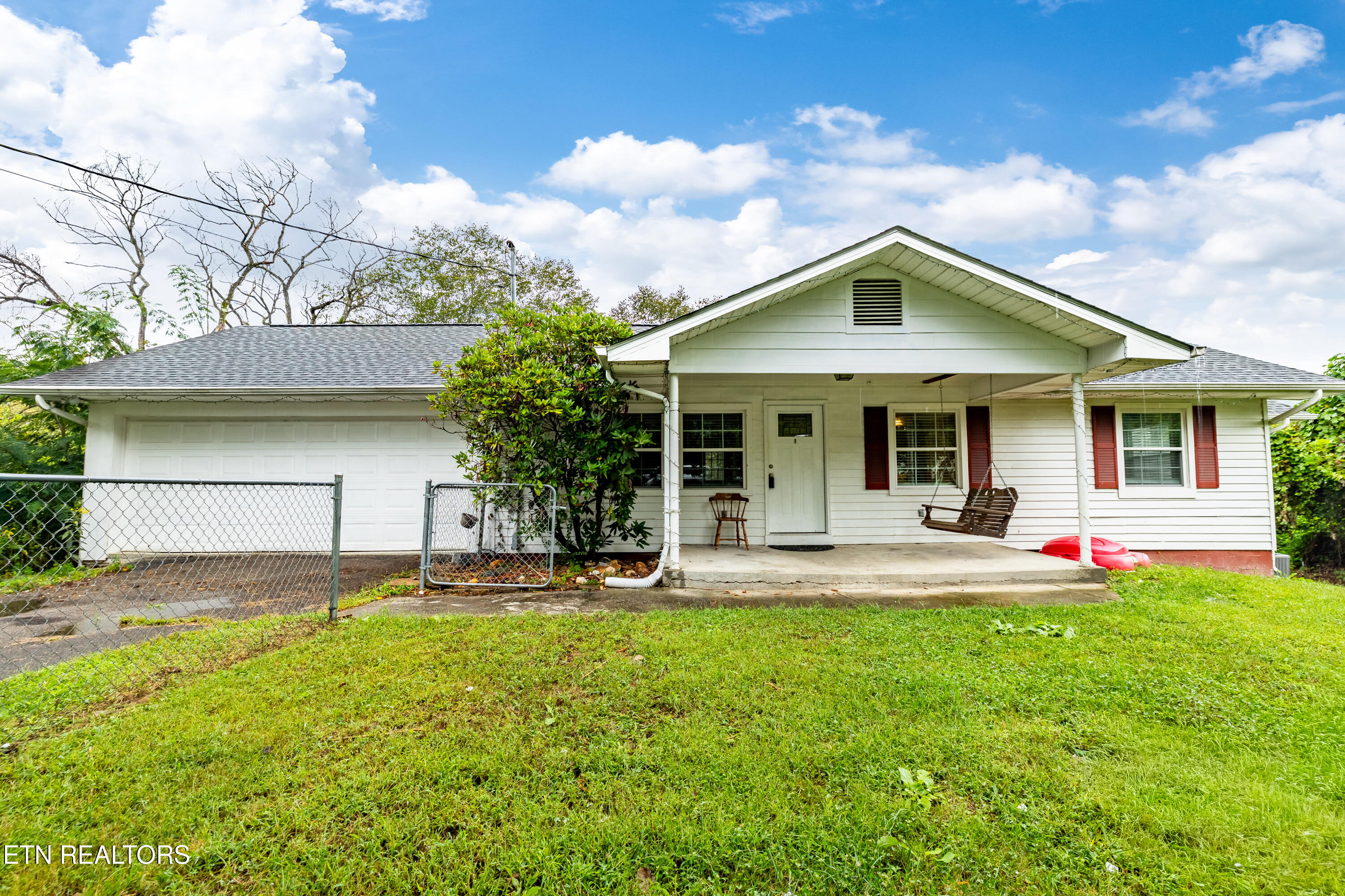 3056 Birds Creek Road Sevierville TN 37876
