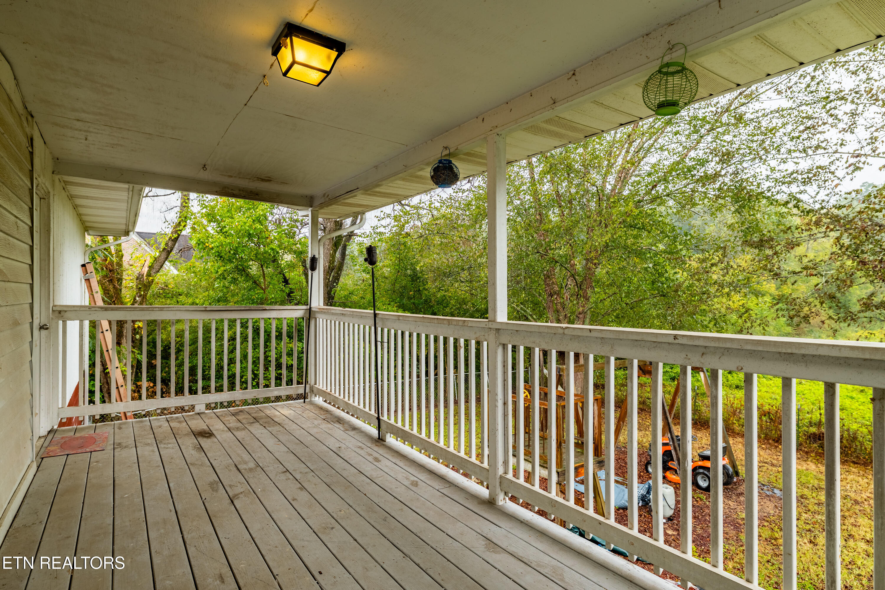 3056 Birds Creek Road Sevierville TN 37876
