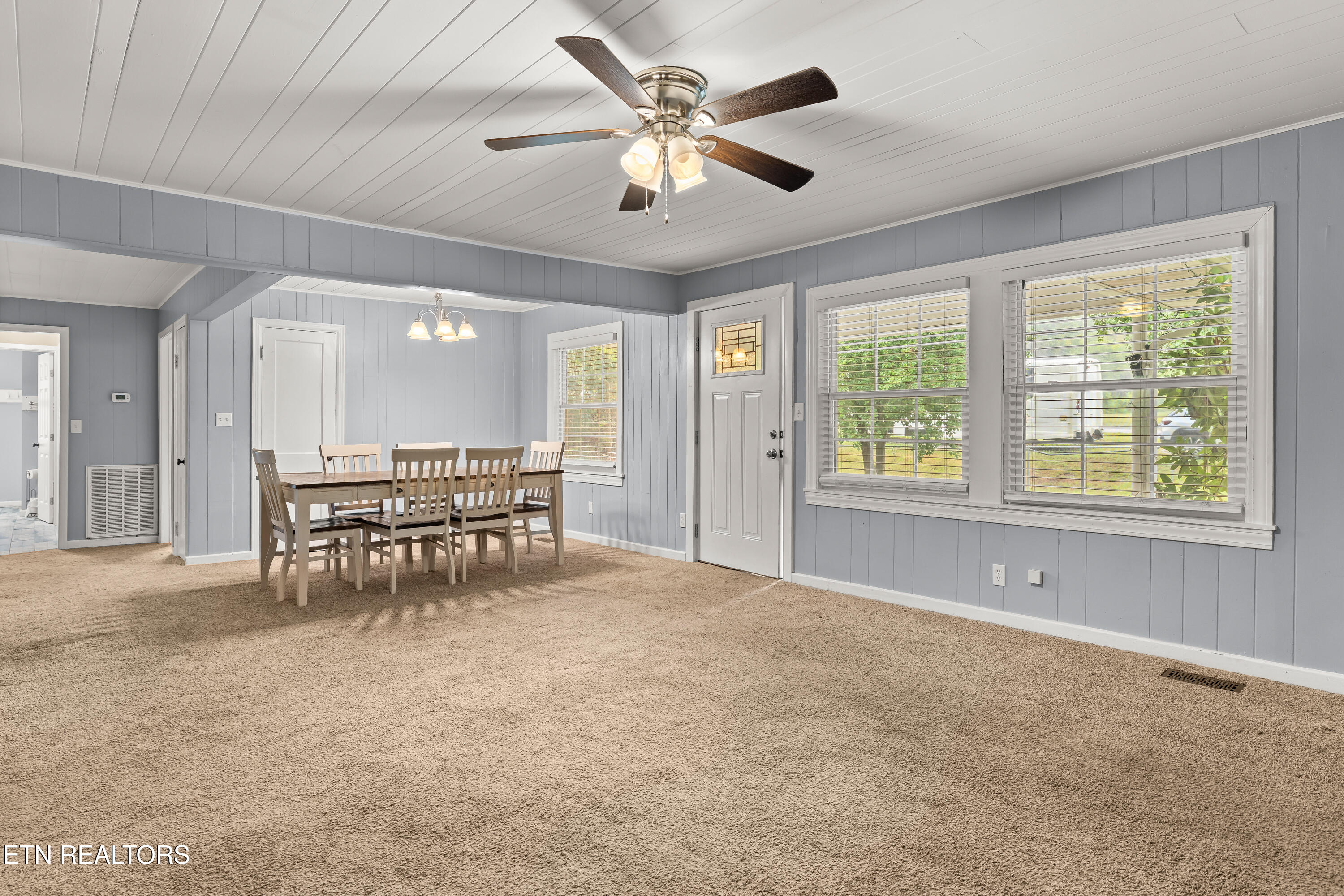 3056 Birds Creek Road Sevierville TN 37876