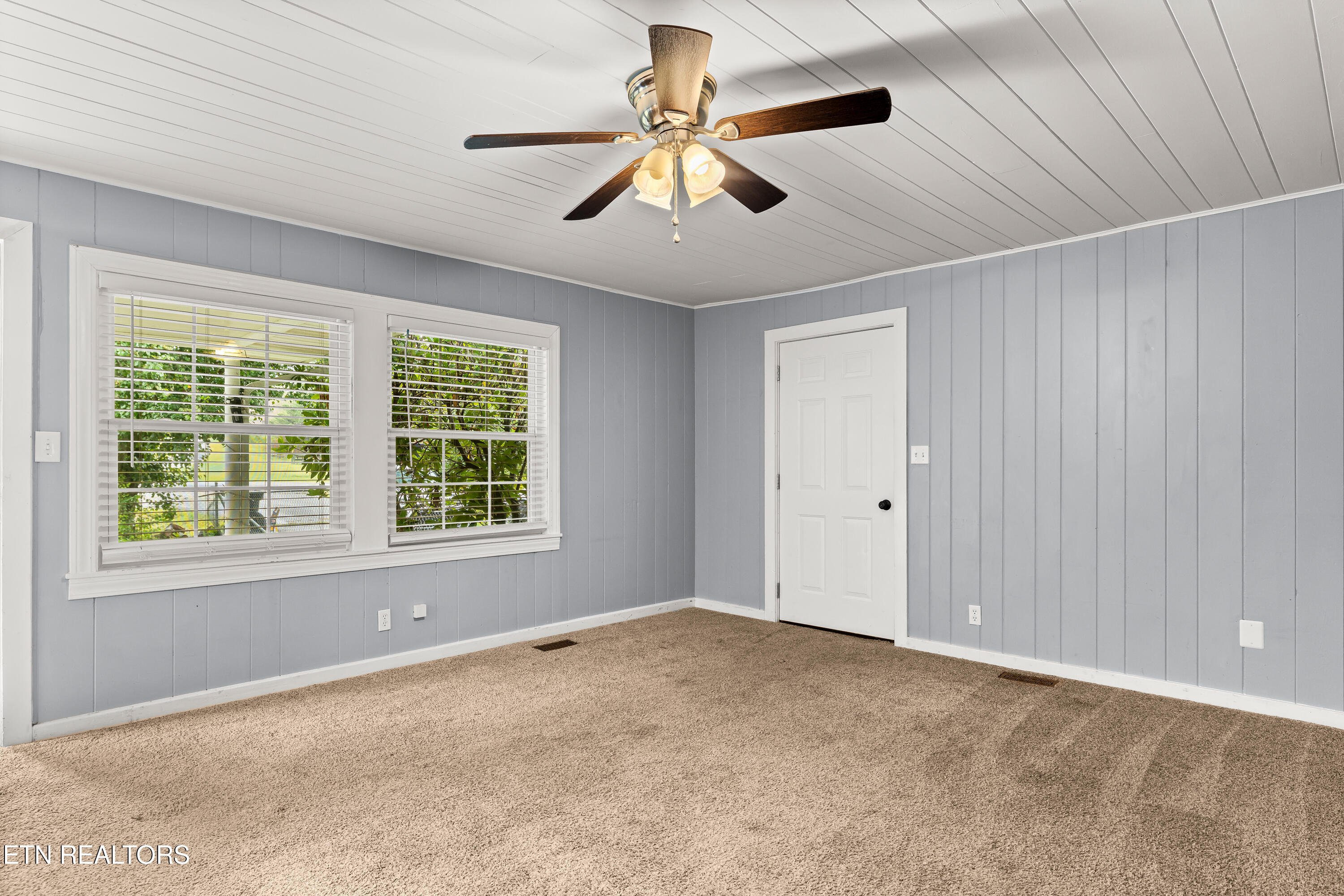 3056 Birds Creek Road Sevierville TN 37876