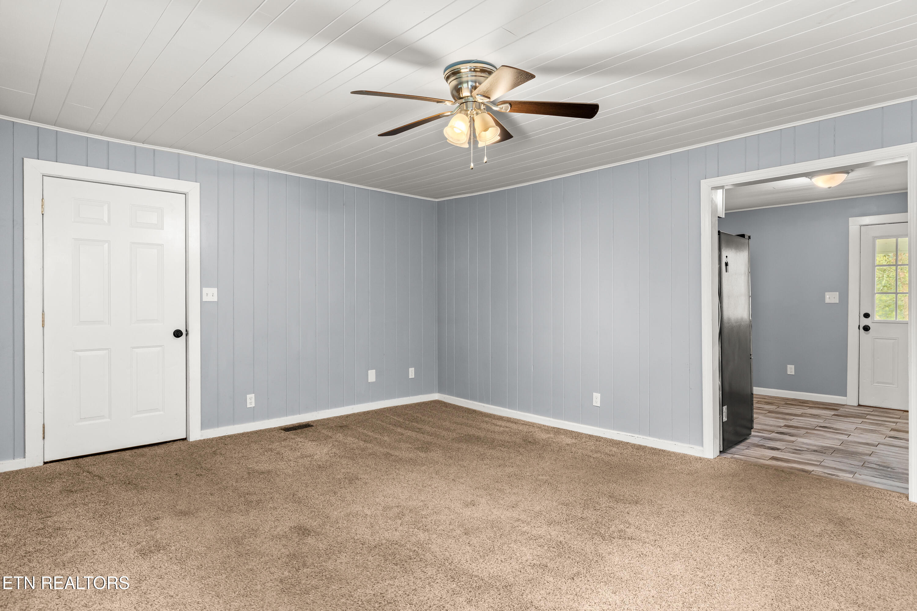 3056 Birds Creek Road Sevierville TN 37876