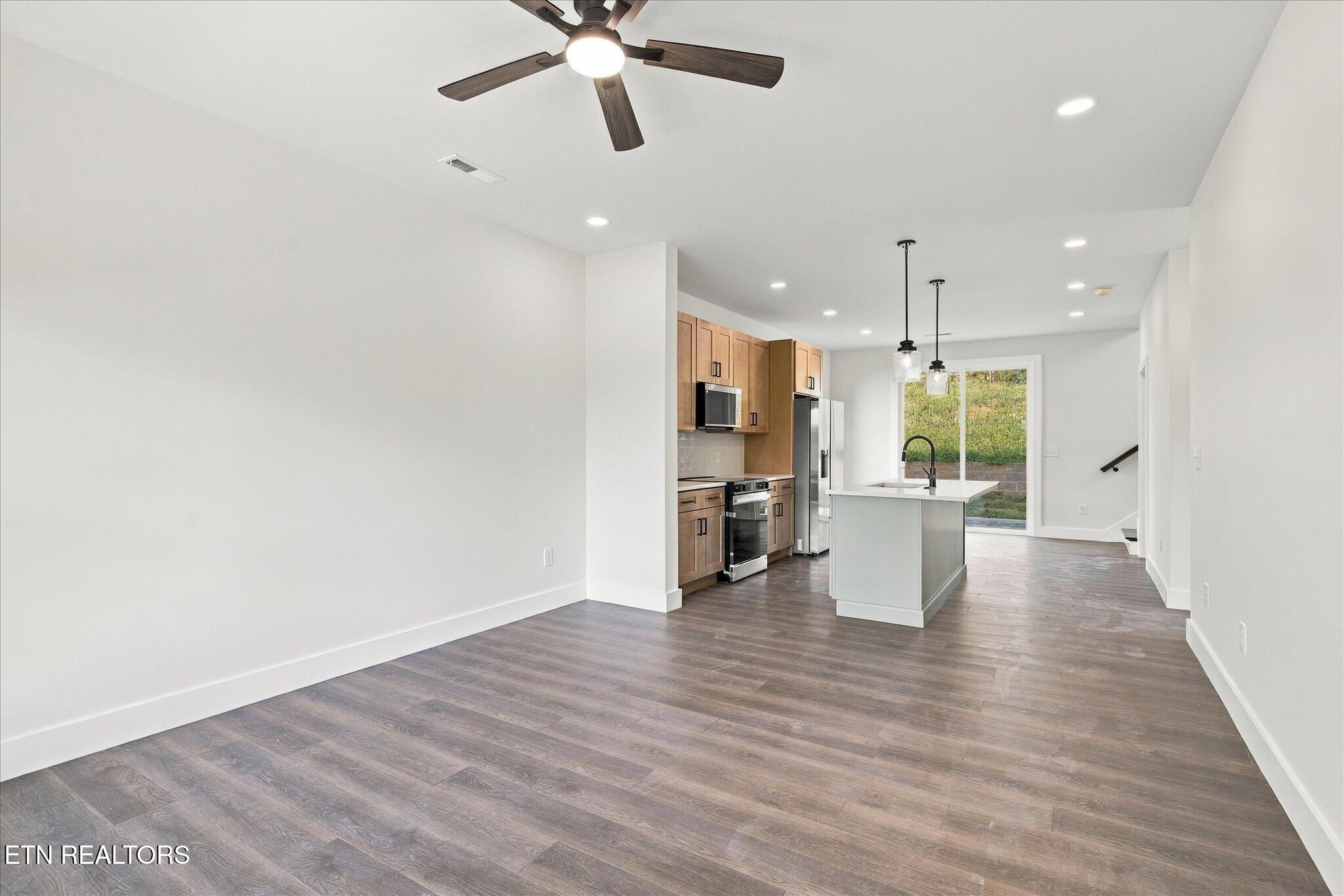 2513 Bernhurst Drive Knoxville TN 37918