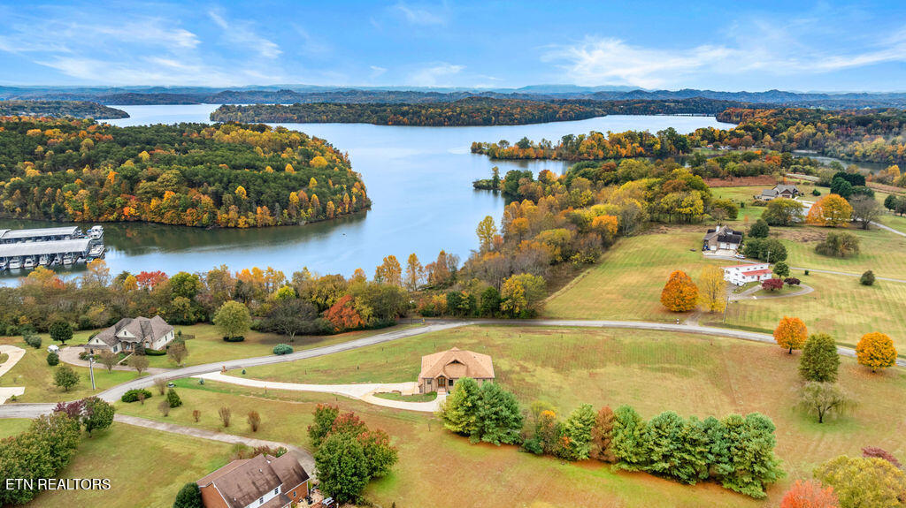 111 Harbor View Lane Vonore TN 37885