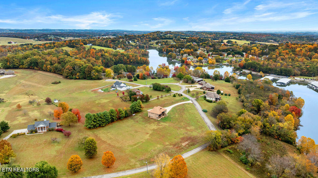 111 Harbor View Lane Vonore TN 37885