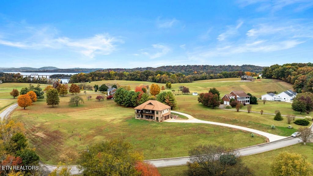 111 Harbor View Lane Vonore TN 37885