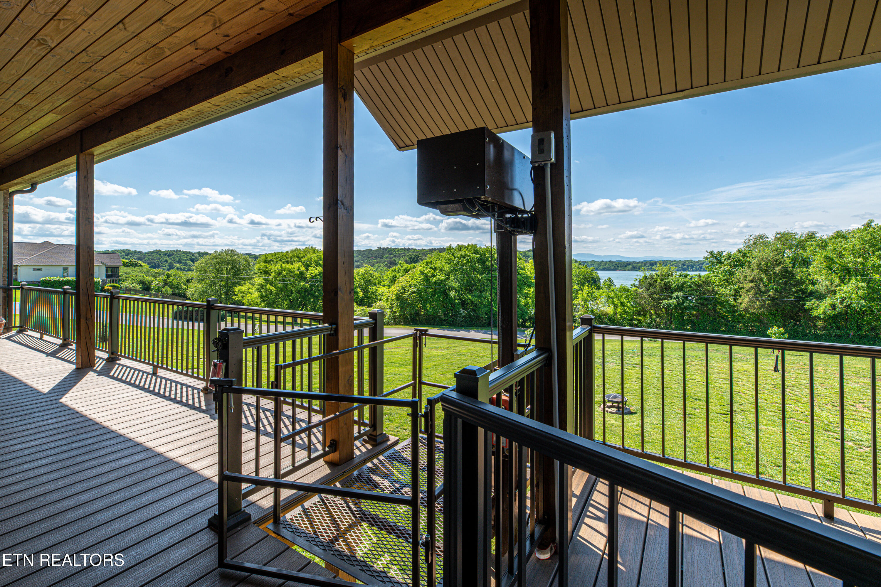 111 Harbor View Lane Vonore TN 37885