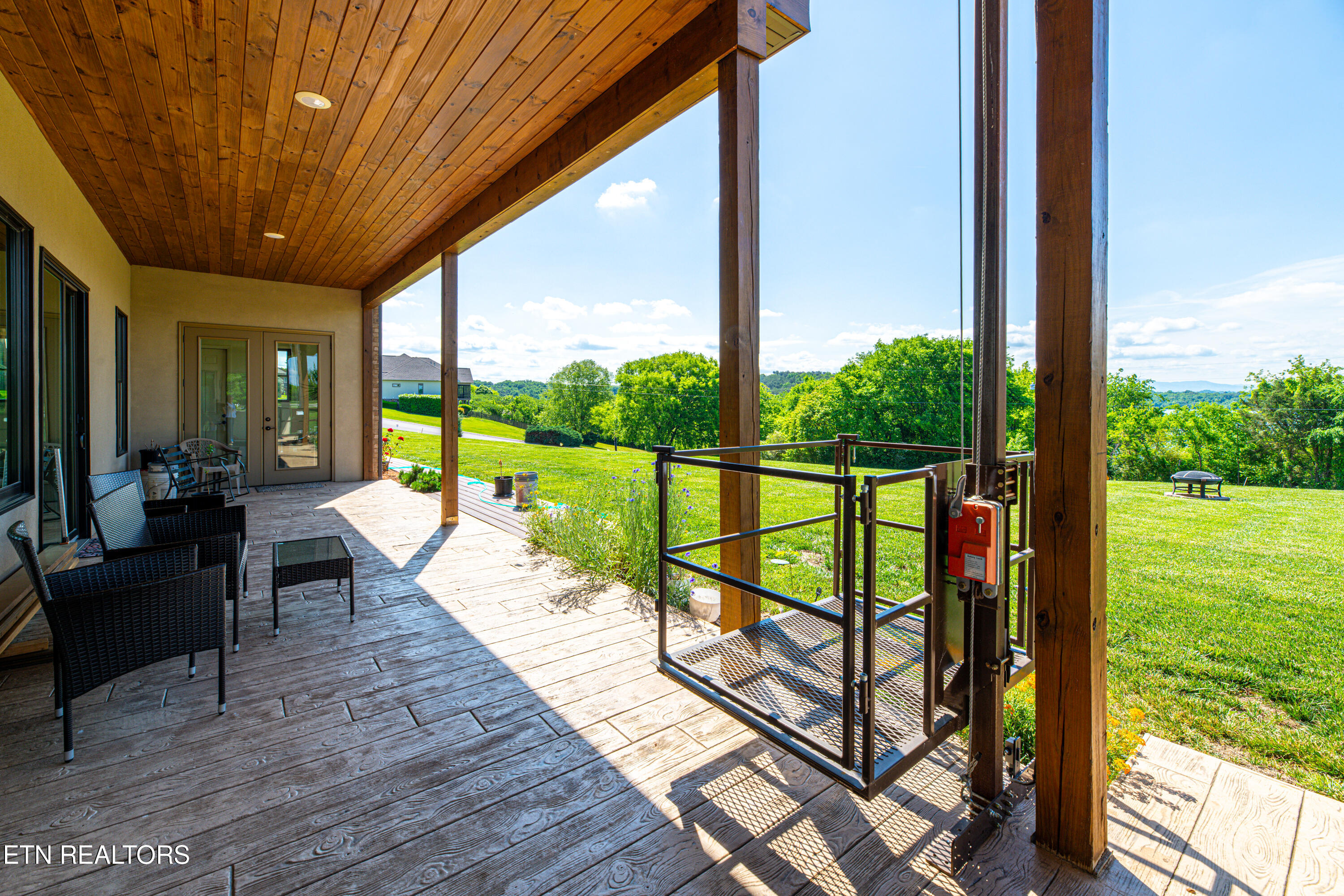 111 Harbor View Lane Vonore TN 37885