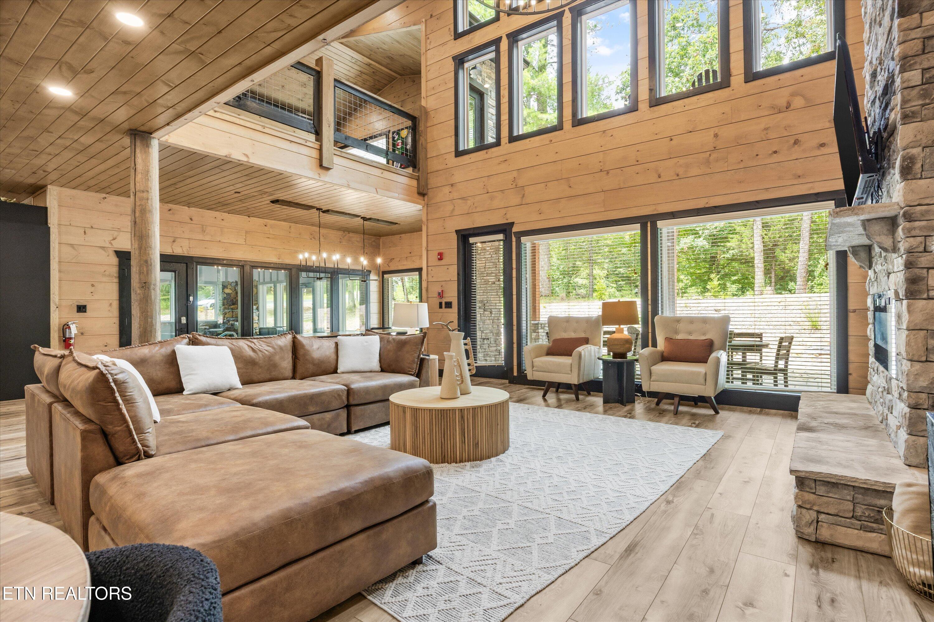2215 Sawmill Cove Drive Sevierville TN 37862