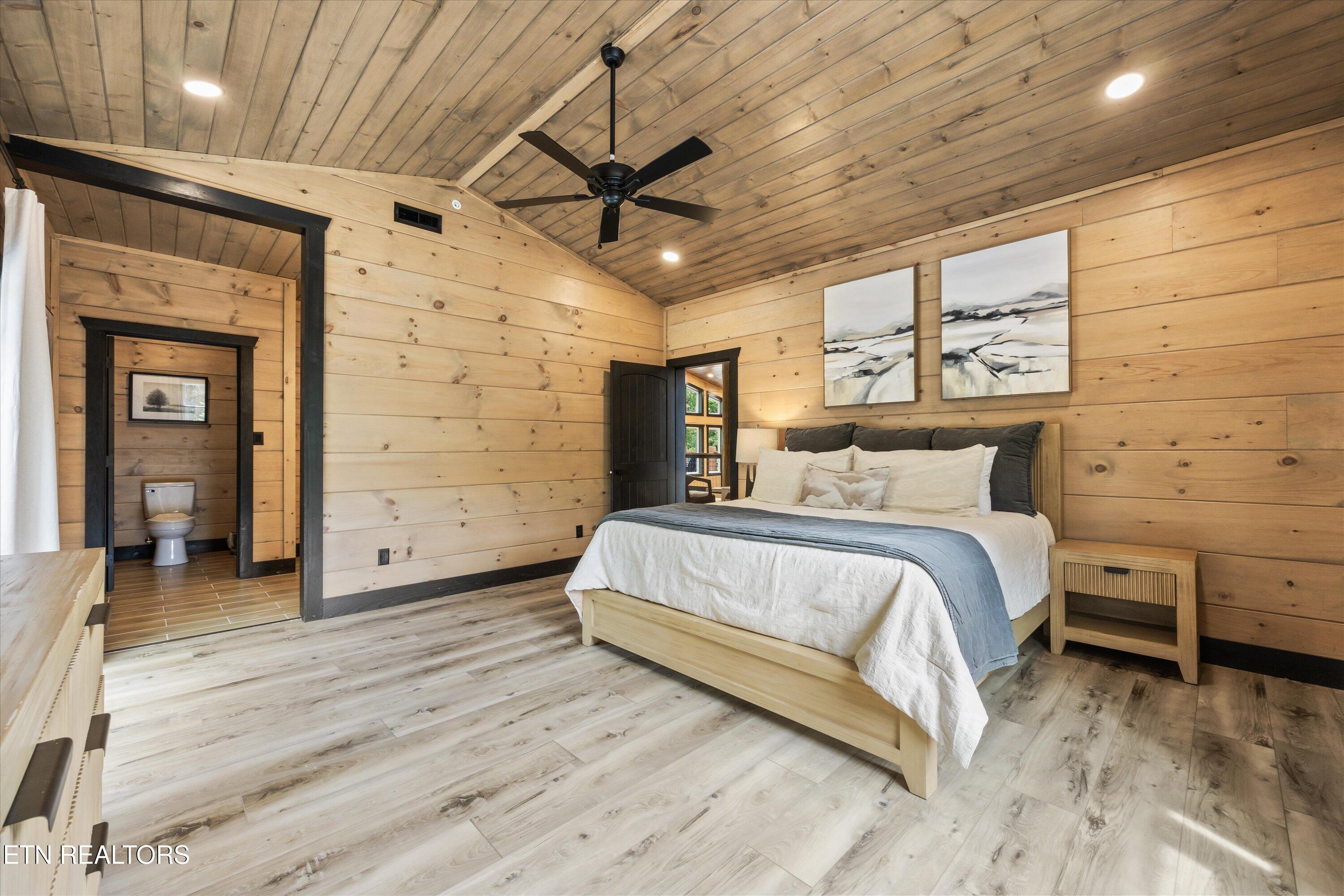 2215 Sawmill Cove Drive Sevierville TN 37862
