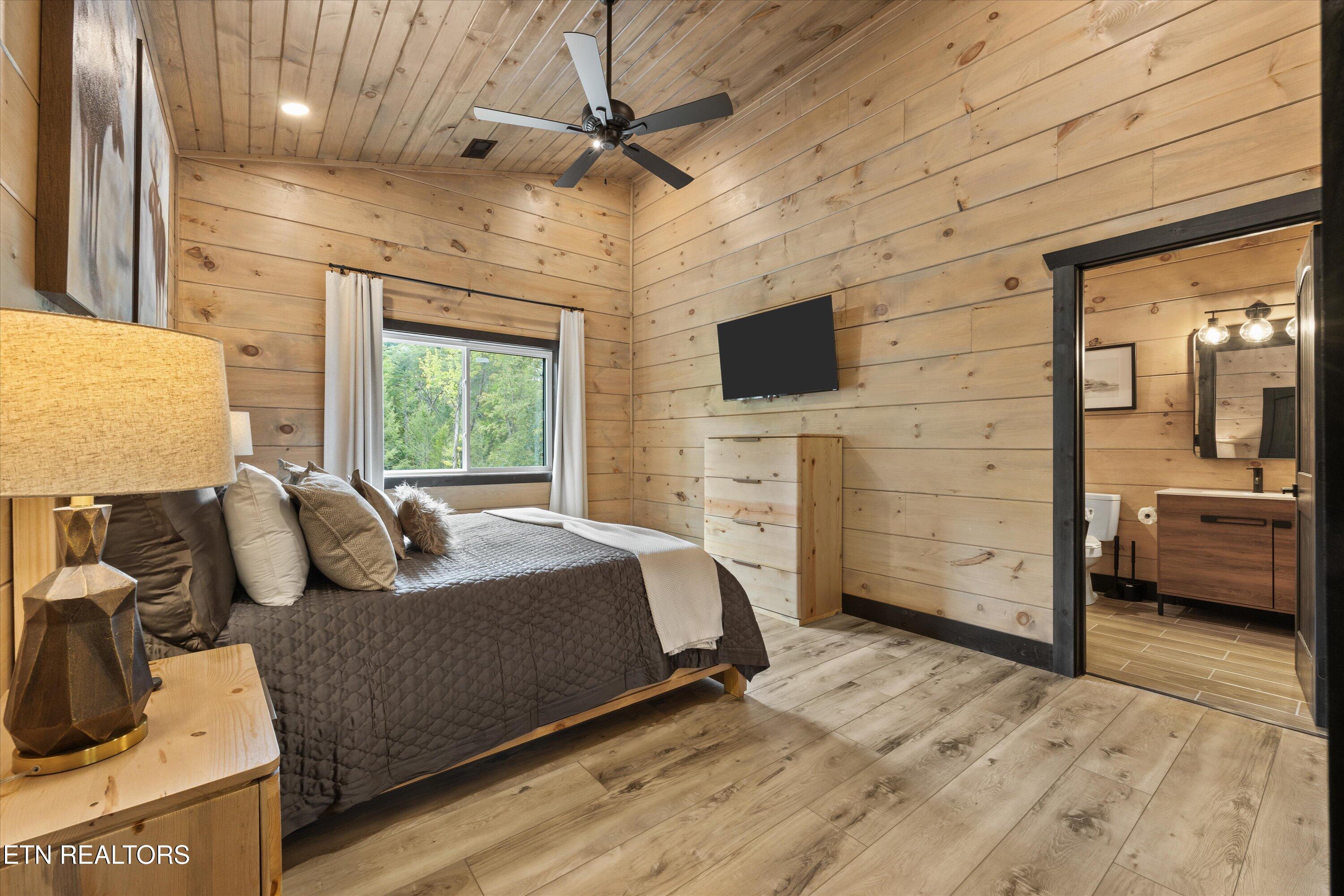 2215 Sawmill Cove Drive Sevierville TN 37862