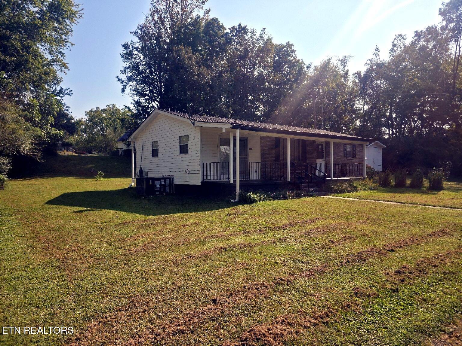 312 N Eighth Street Lafollette TN 37766