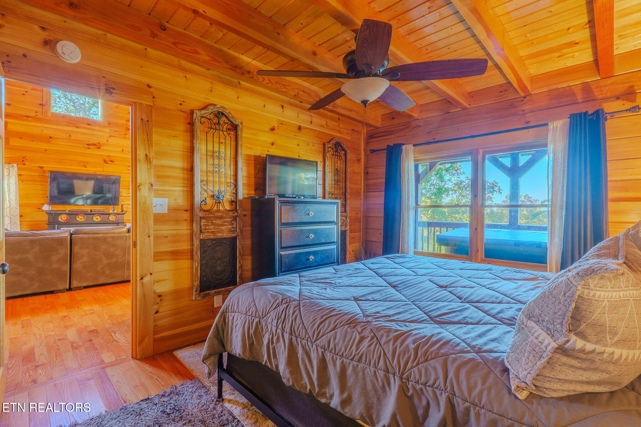 119 Chestnut Lane Gatlinburg TN 37738