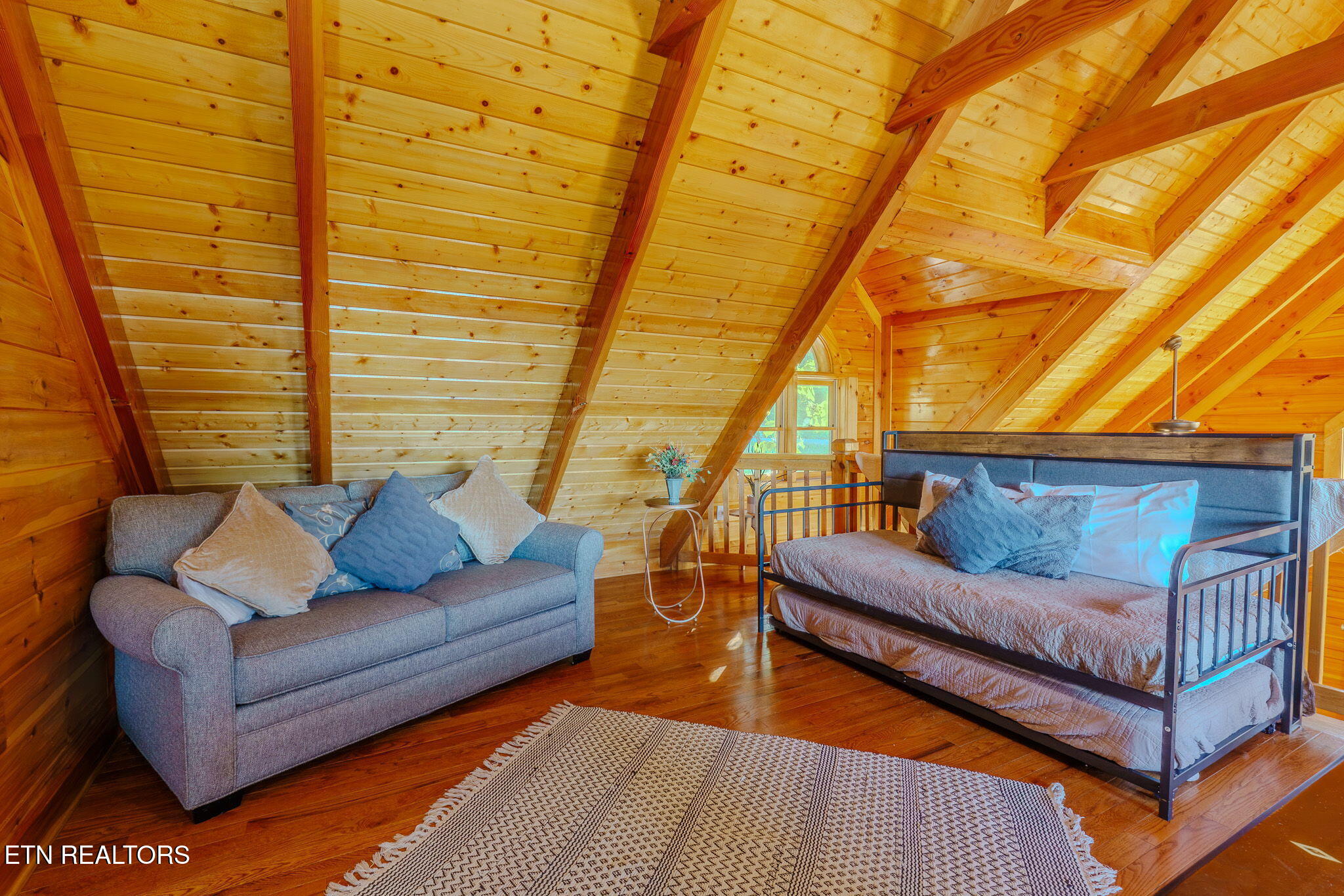 119 Chestnut Lane Gatlinburg TN 37738