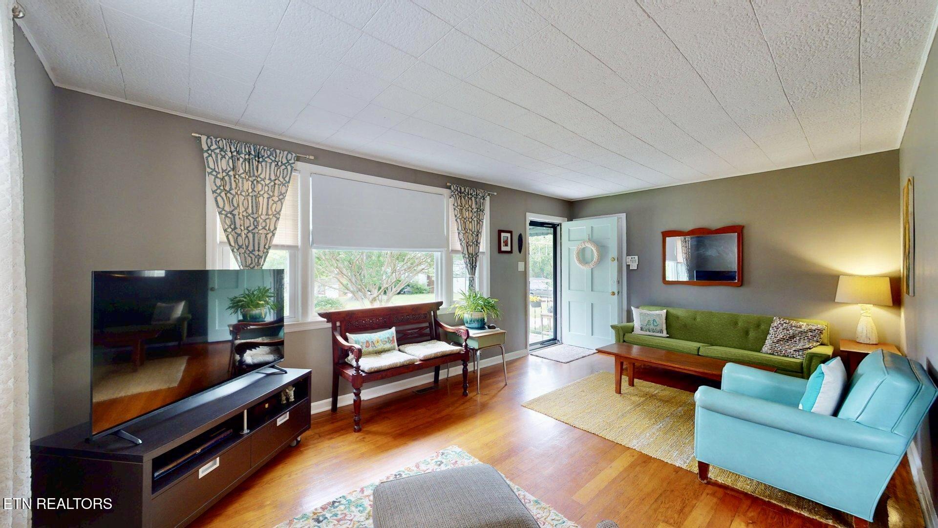 1936 Seymour Avenue Knoxville TN 37917