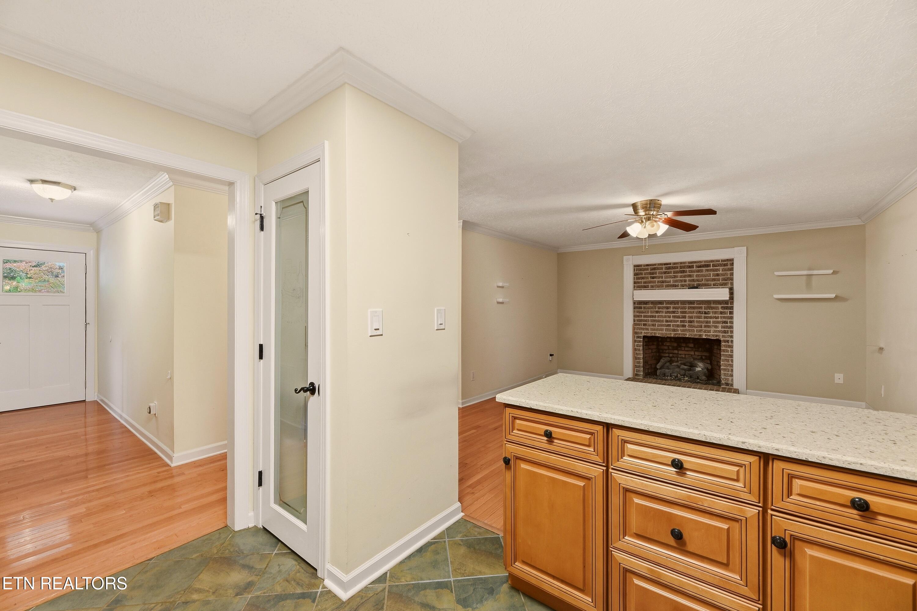 618 Woodland Drive Clinton TN 37716