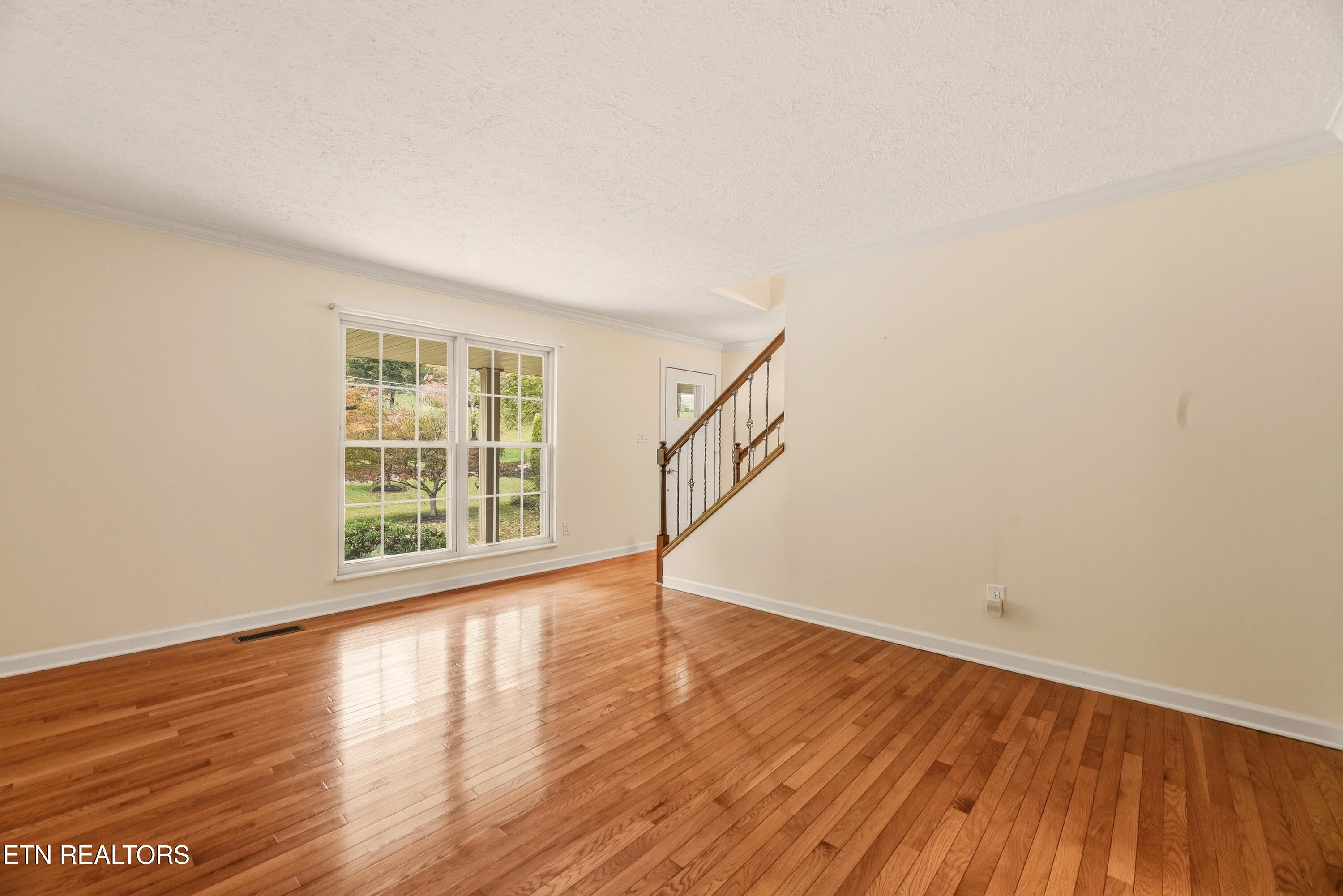 618 Woodland Drive Clinton TN 37716
